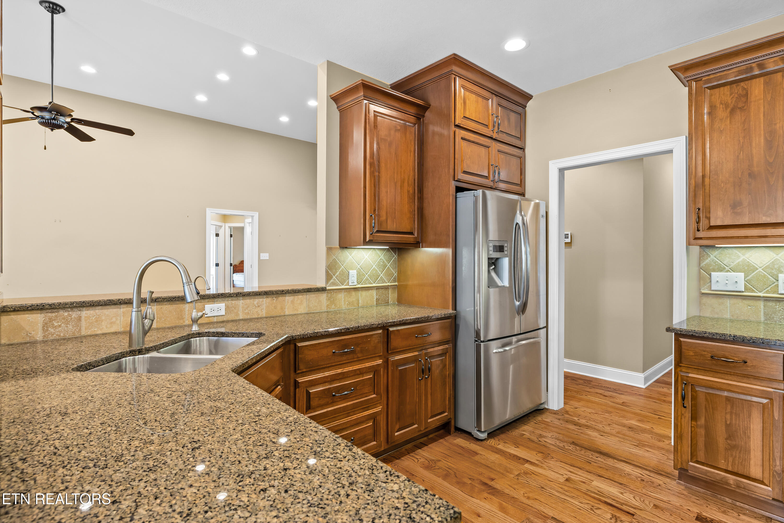 227 Pinecrest Circle Maryville TN 37803