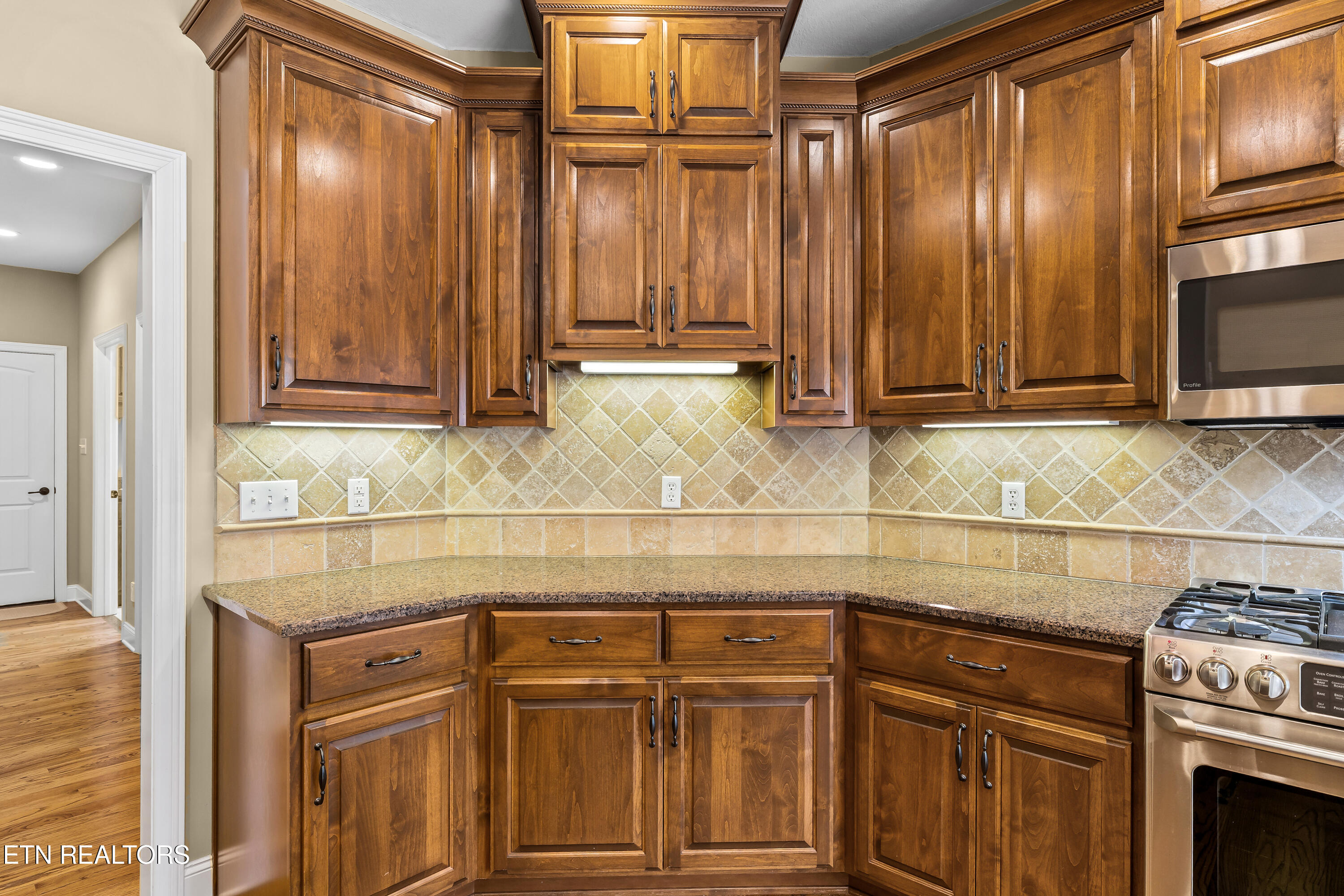227 Pinecrest Circle Maryville TN 37803