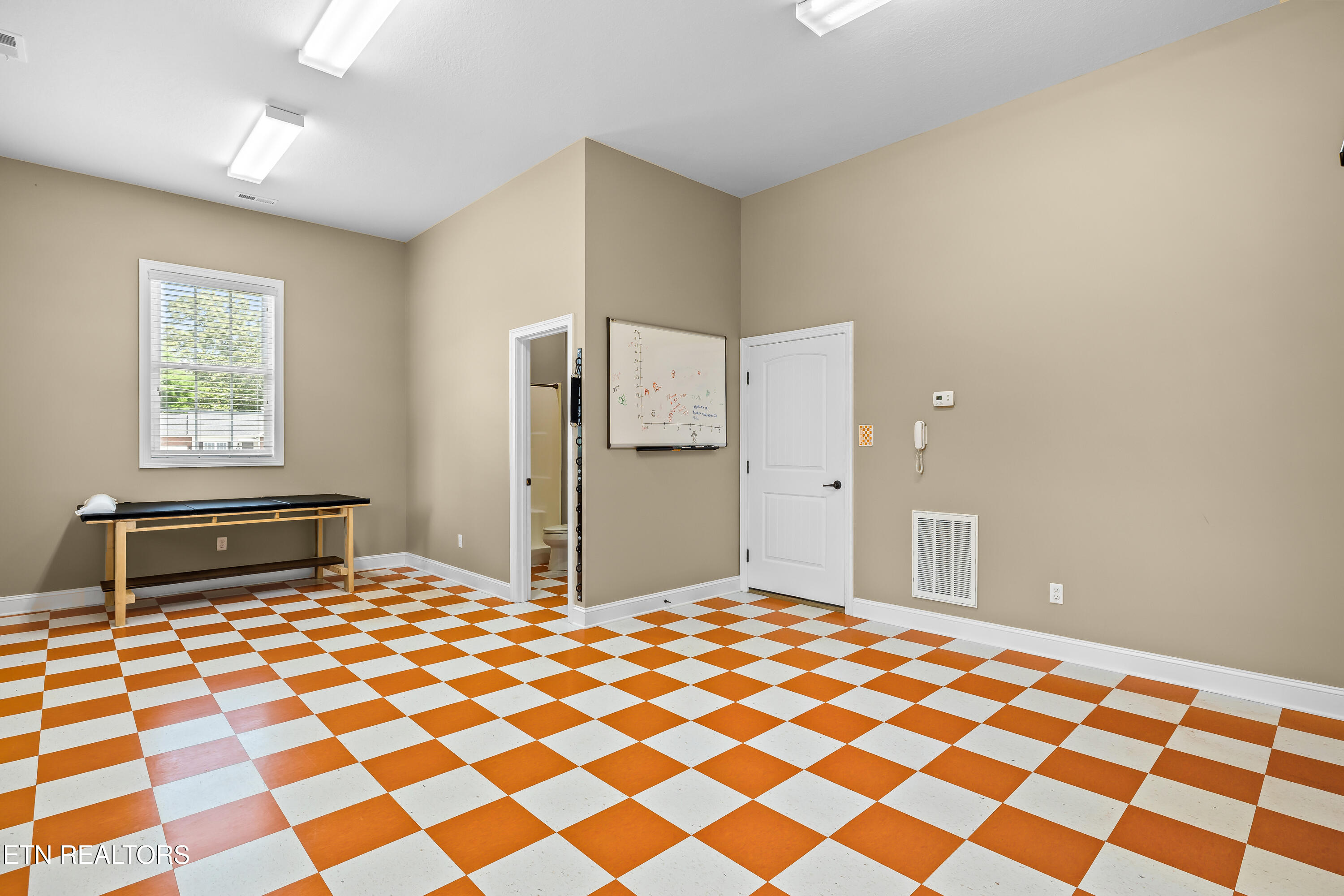 227 Pinecrest Circle Maryville TN 37803