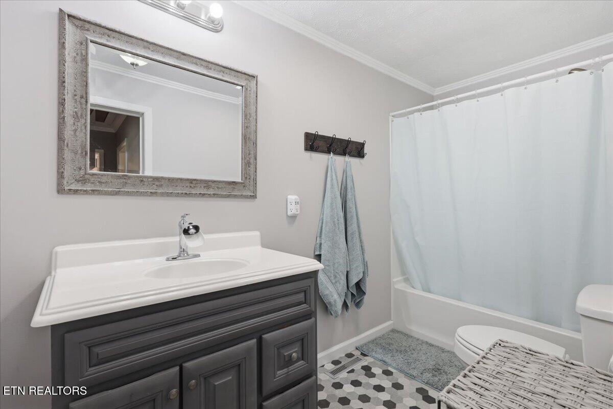 488 Long Hollow Road Maryville TN 37801