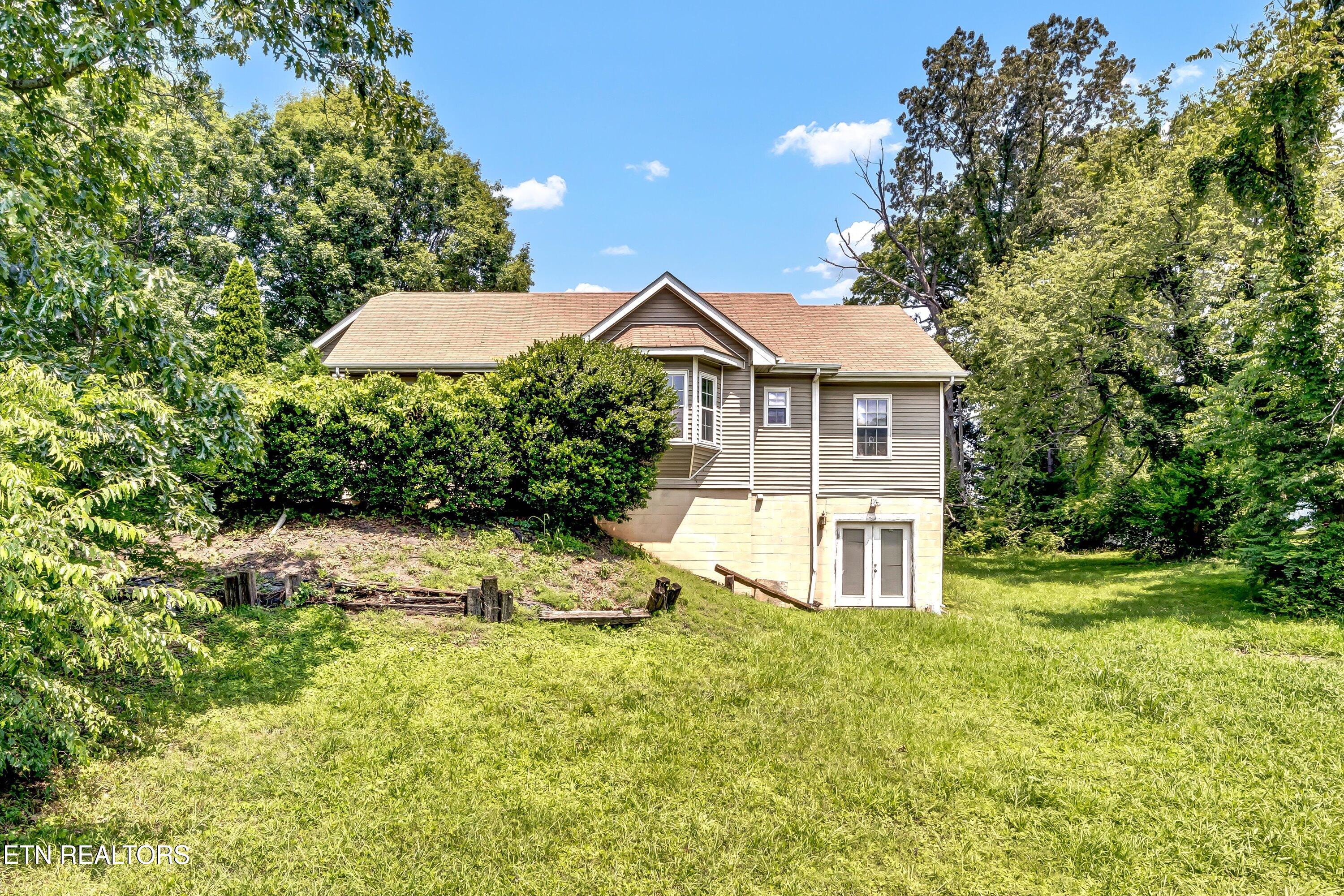 3303 Wimpole Avenue Knoxville TN 37914