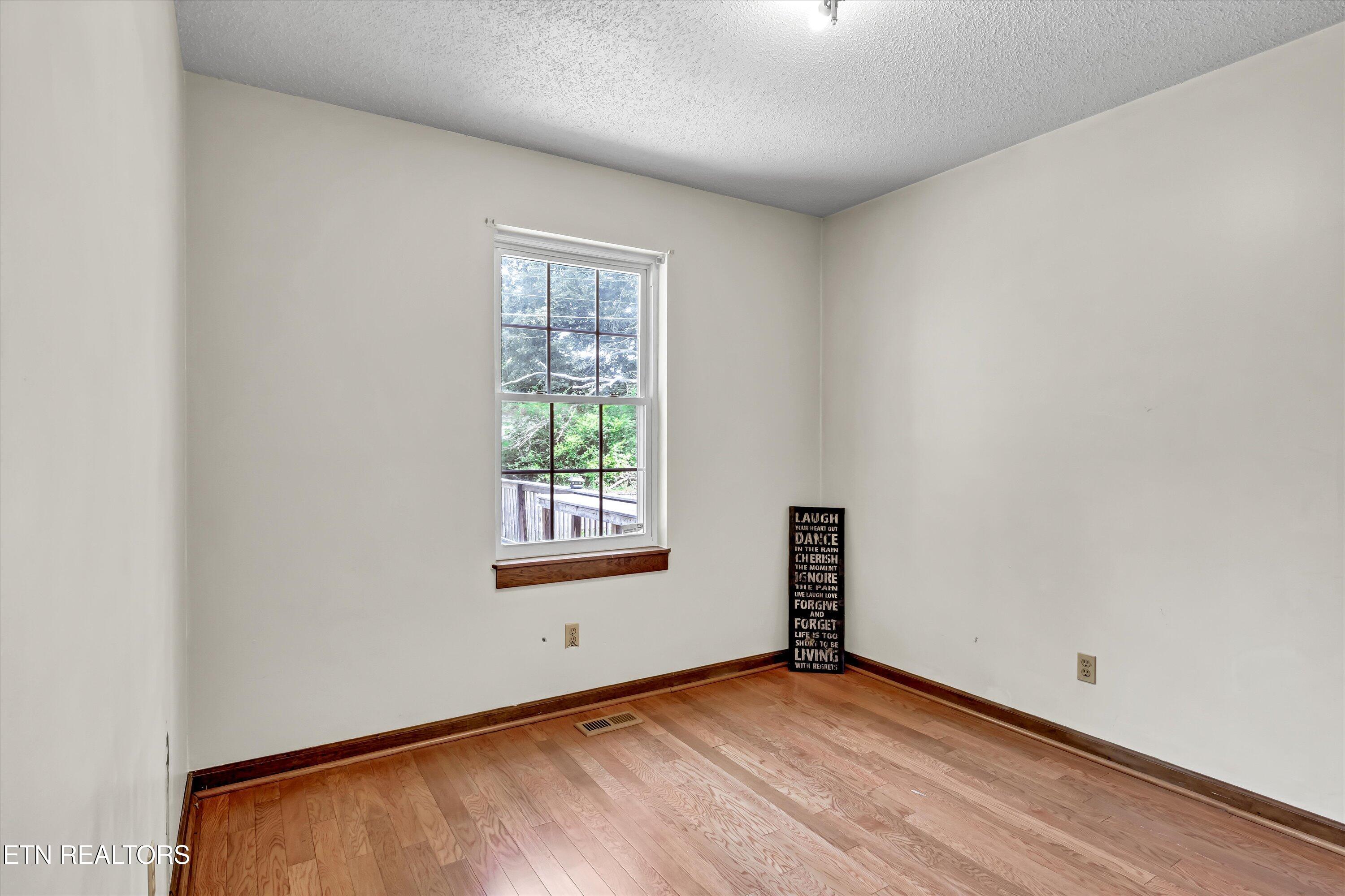 3303 Wimpole Avenue Knoxville TN 37914