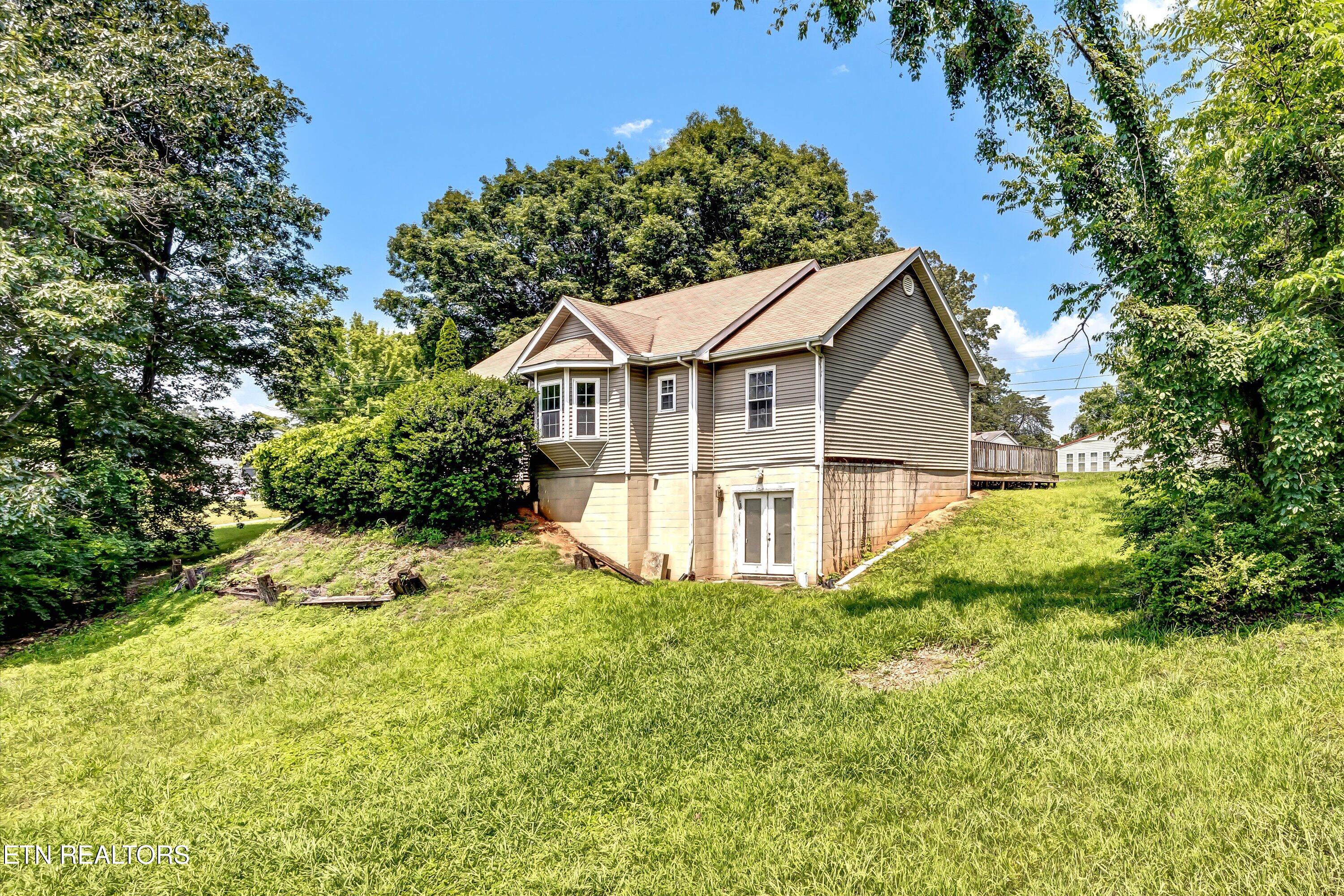 3303 Wimpole Avenue Knoxville TN 37914