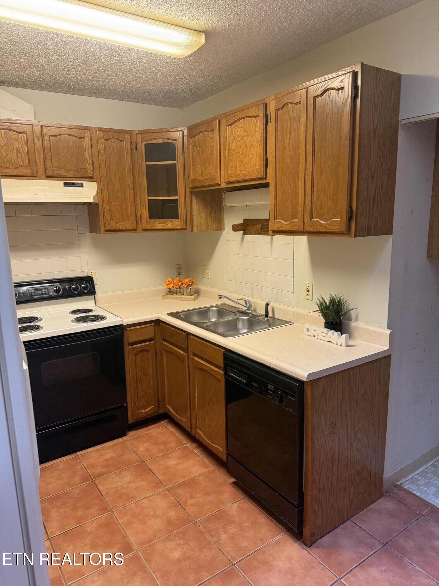 3303 Wimpole Avenue Knoxville TN 37914