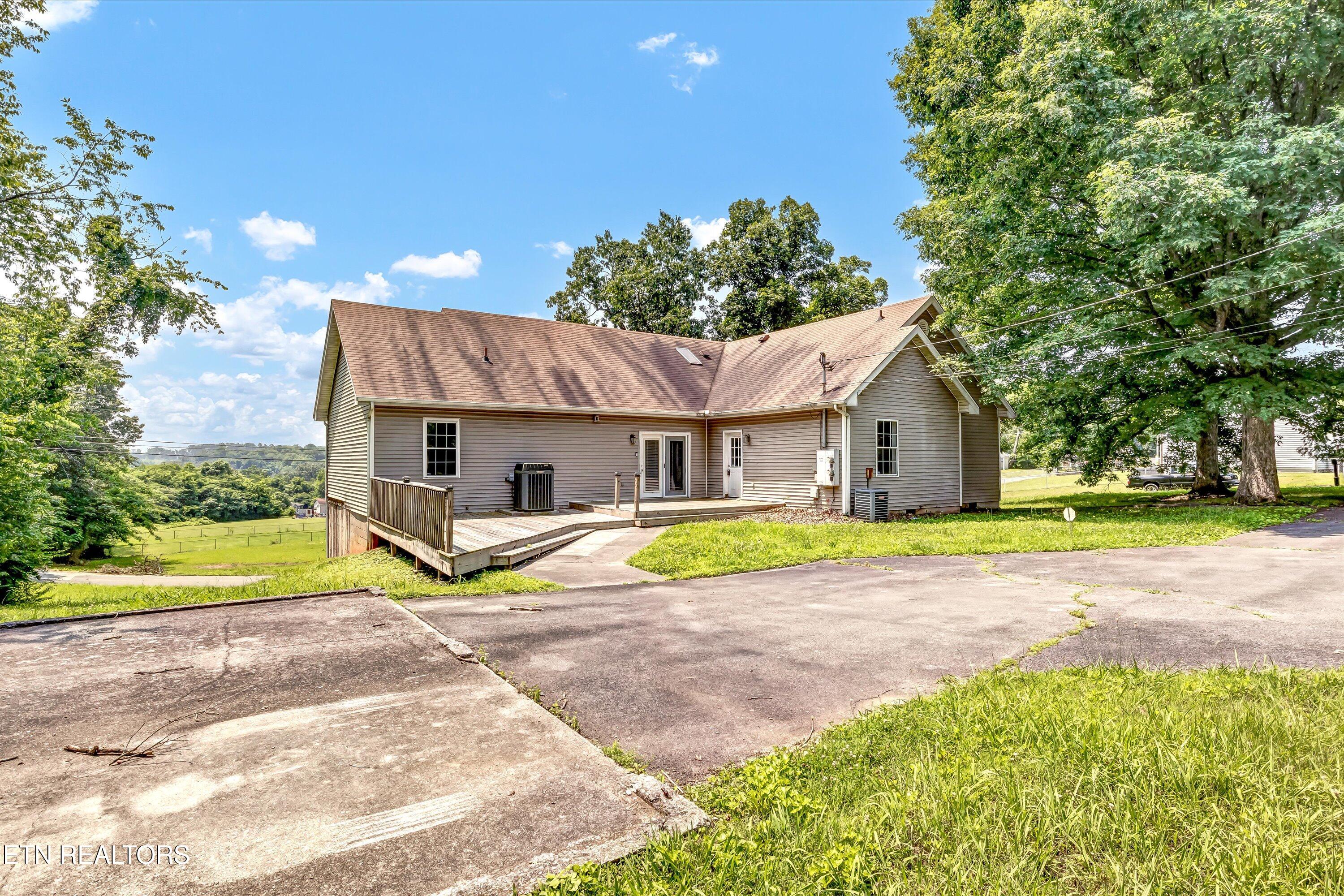 3303 Wimpole Avenue Knoxville TN 37914