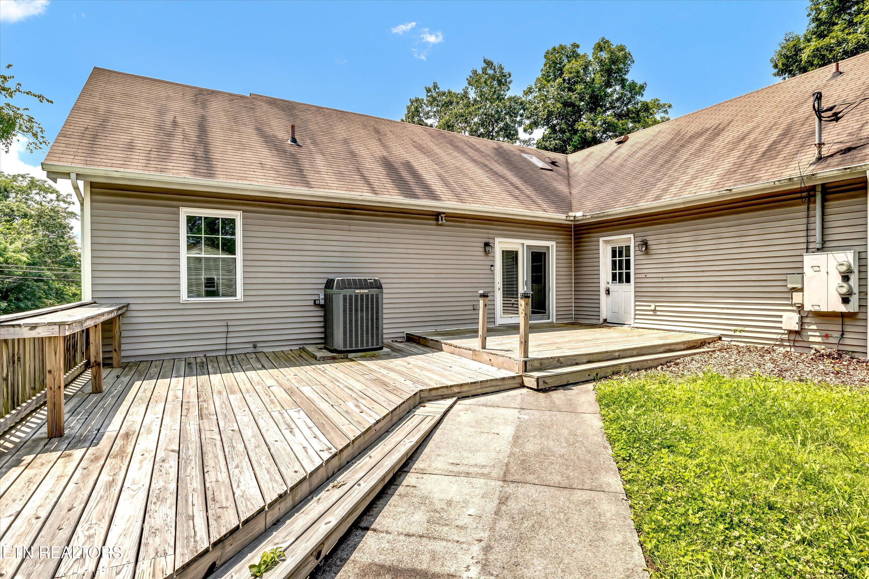 3303 Wimpole Avenue Knoxville TN 37914