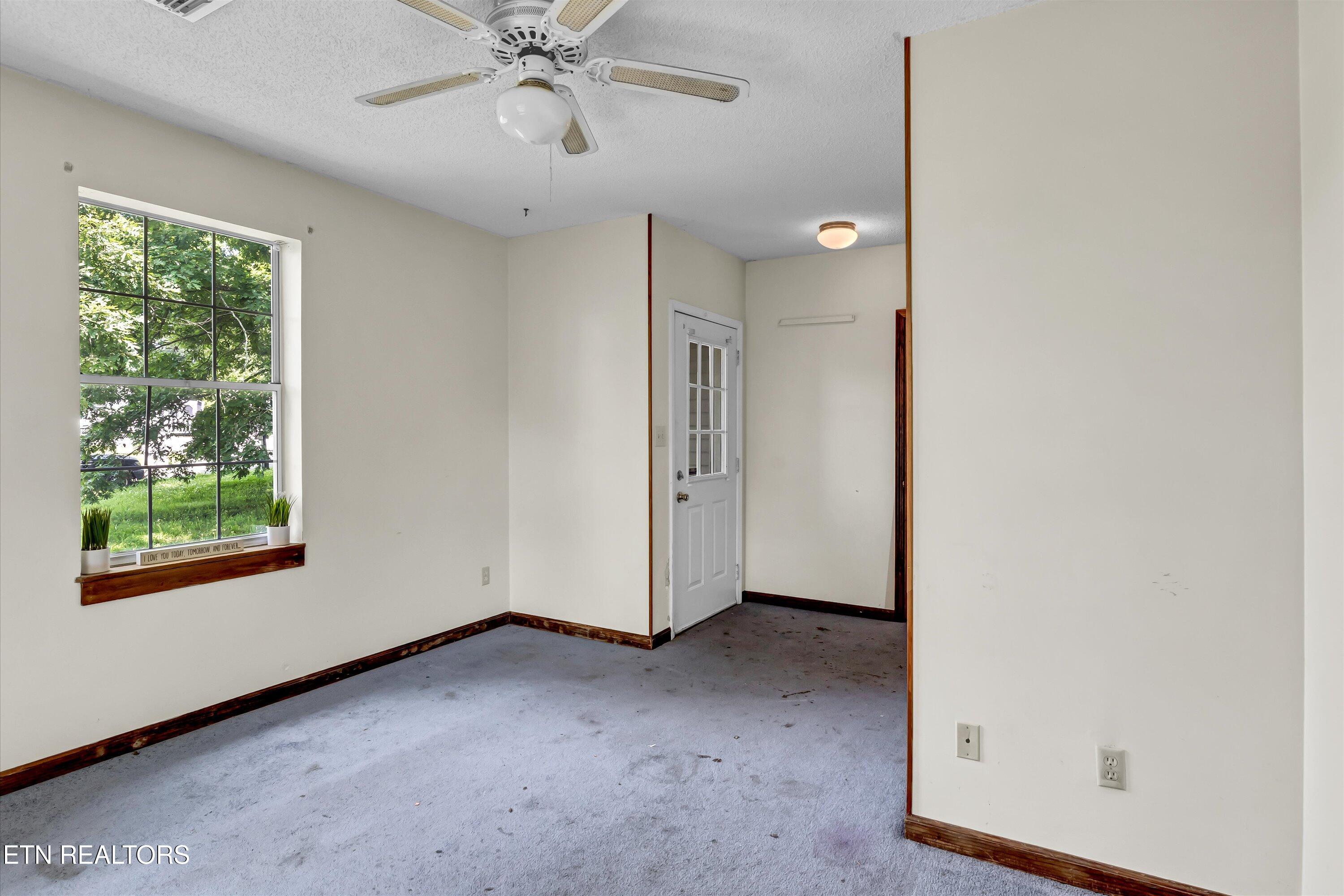 3303 Wimpole Avenue Knoxville TN 37914