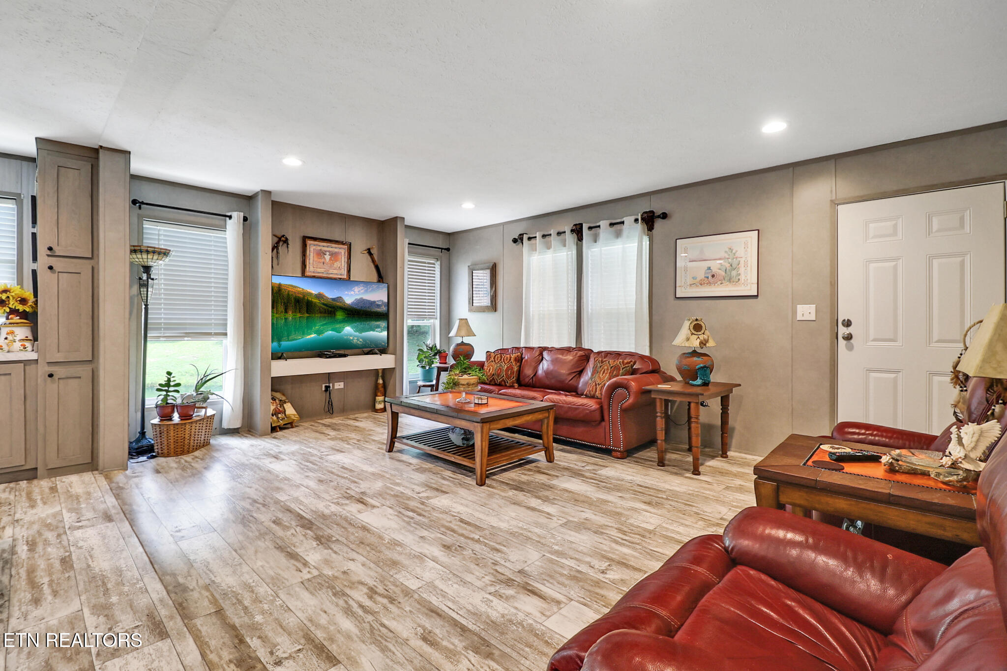 527 Stilts Lane Jamestown TN 38556