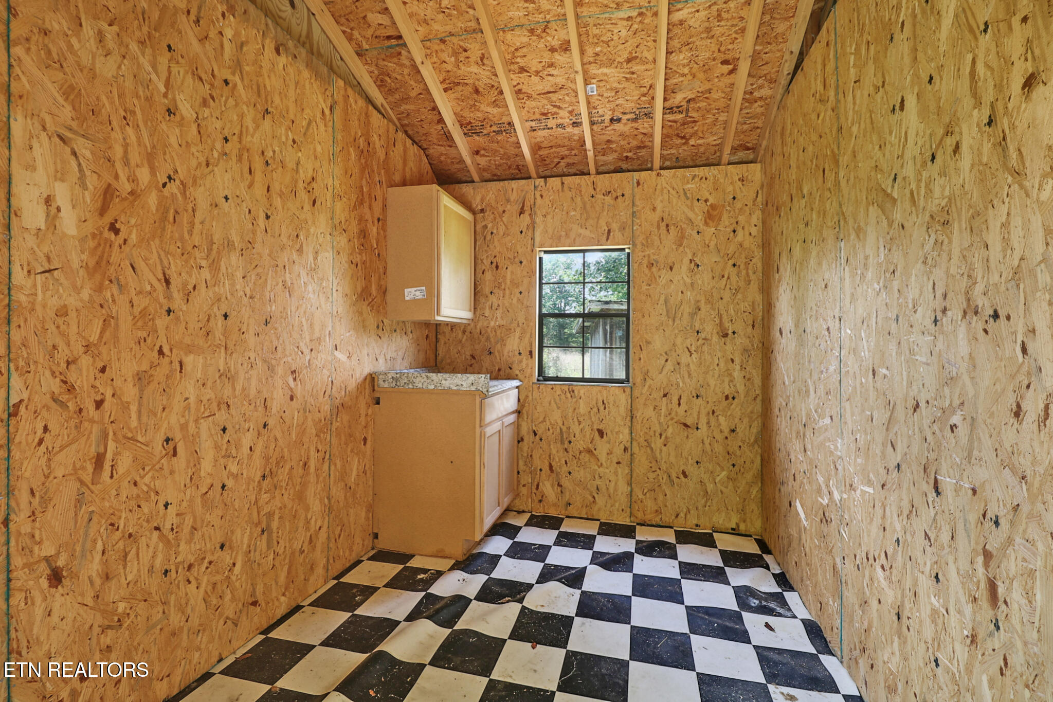 527 Stilts Lane Jamestown TN 38556