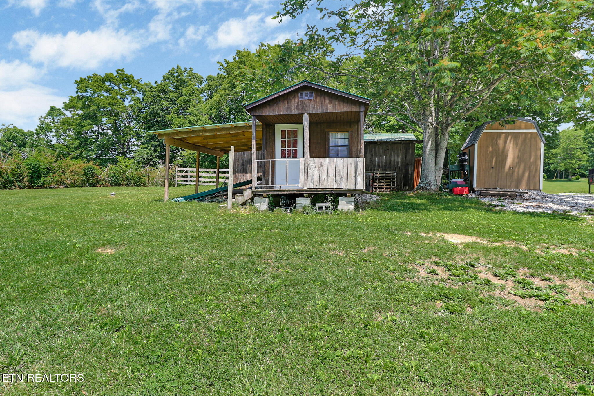 527 Stilts Lane Jamestown TN 38556