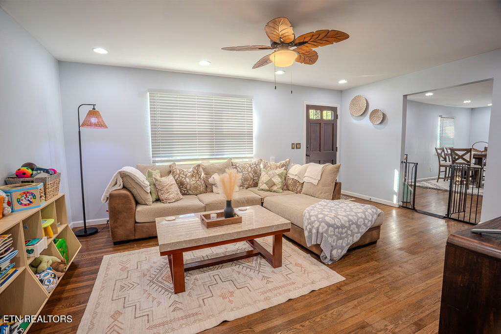 2408 Brooks Avenue Knoxville TN 37914