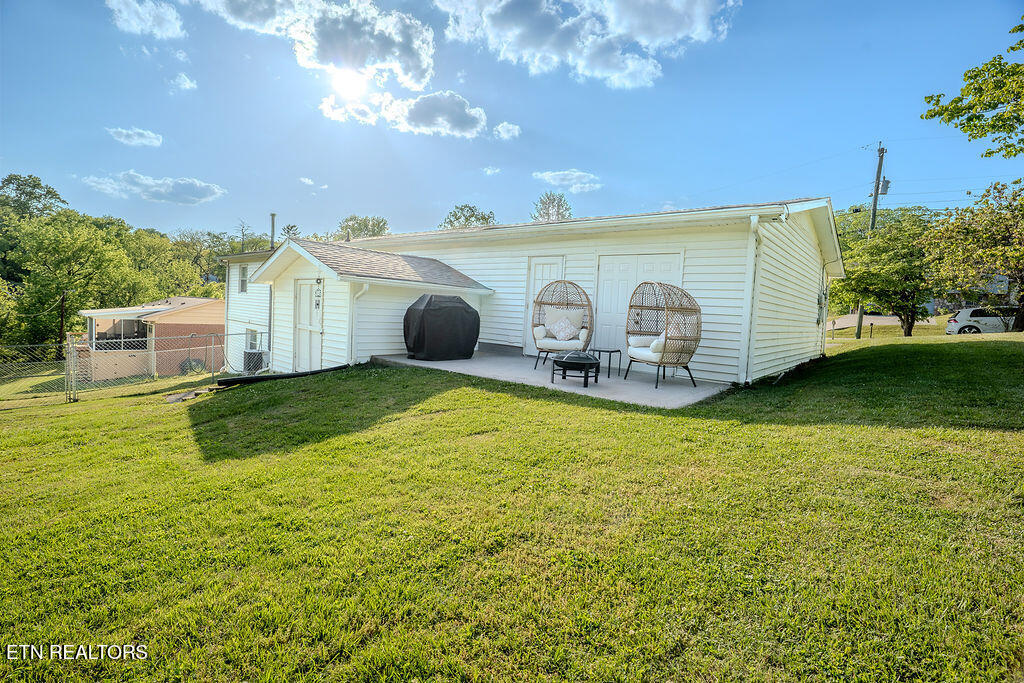 2408 Brooks Avenue Knoxville TN 37914