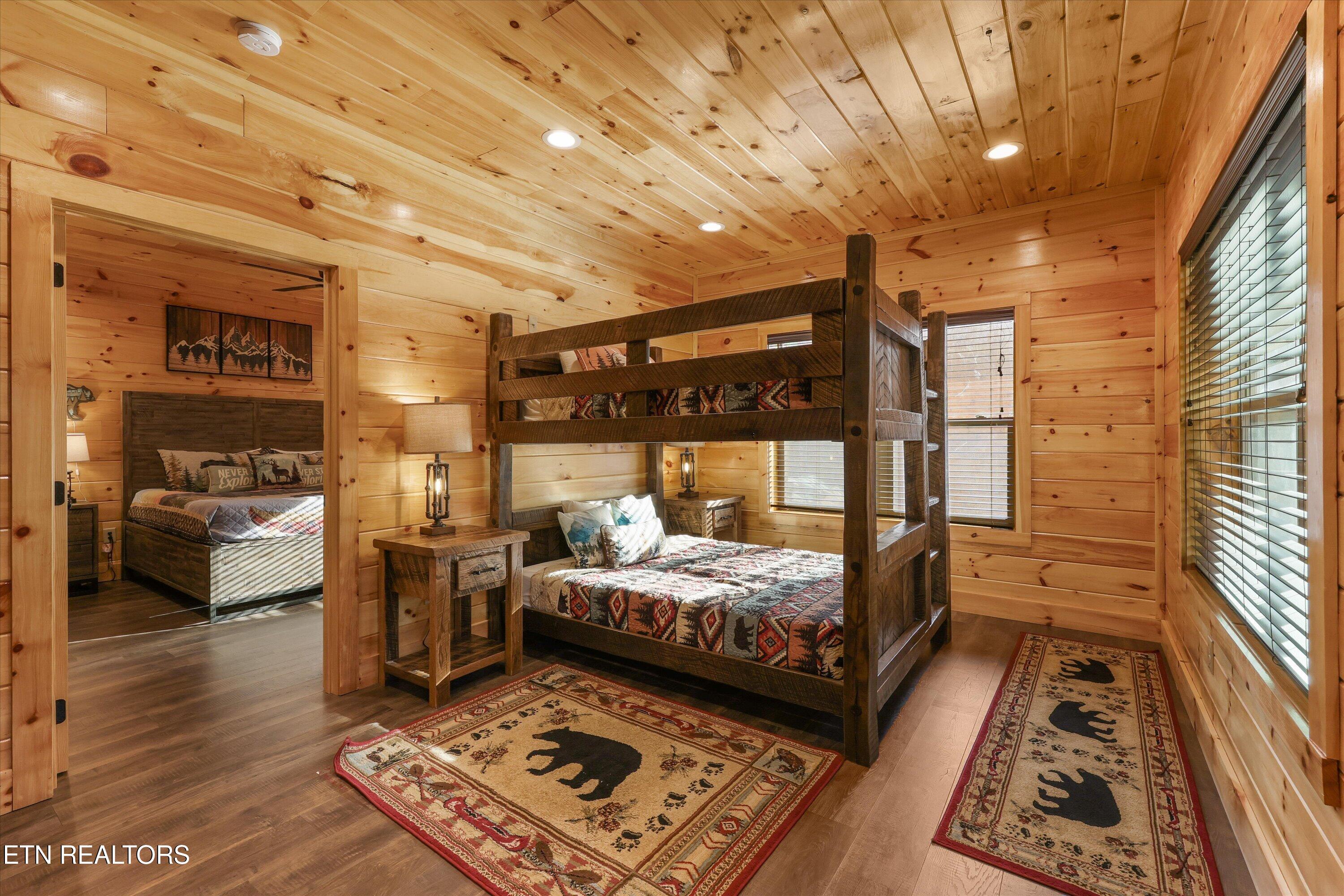 2182 Bear Haven Way Sevierville TN 37862