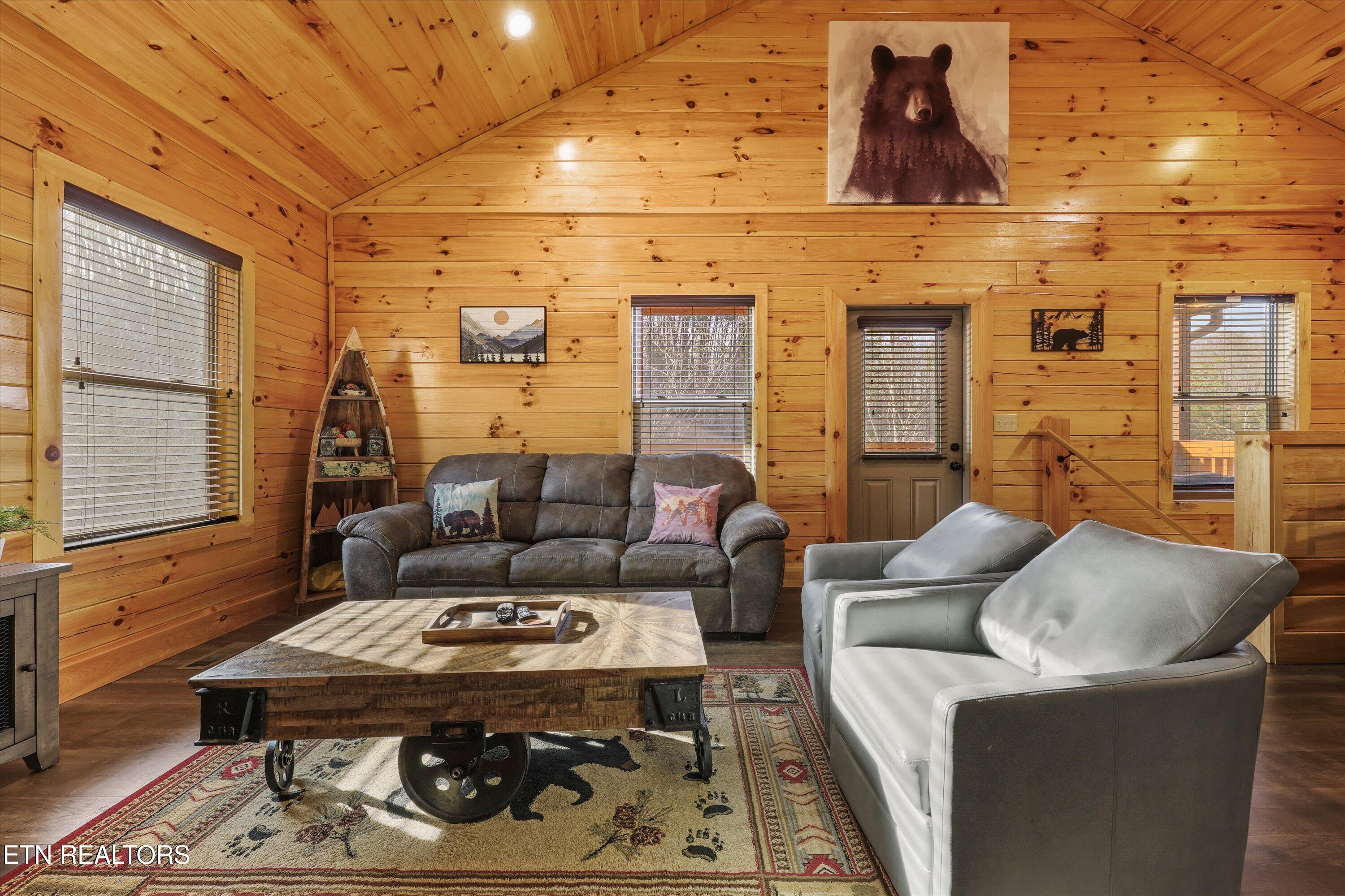 2182 Bear Haven Way Sevierville TN 37862