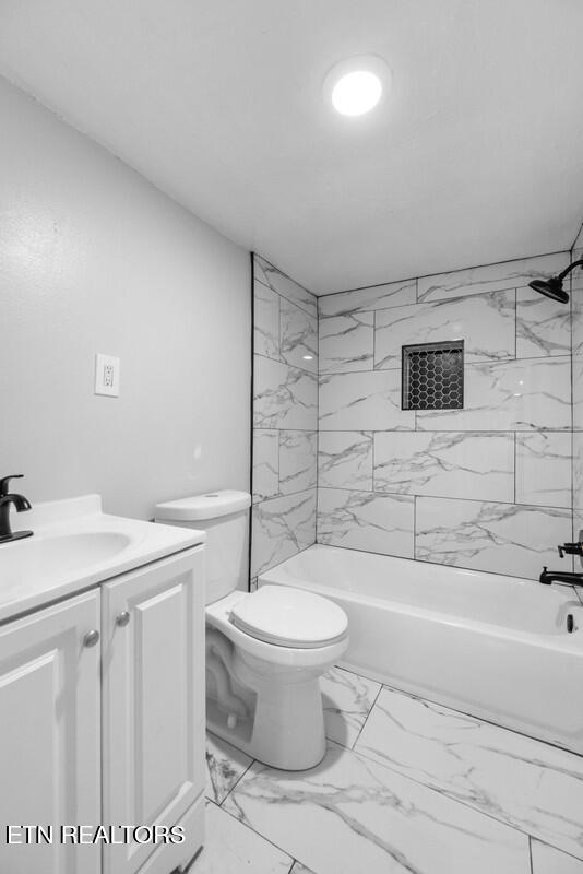 10310 Stiles Lane Kodak TN 37764