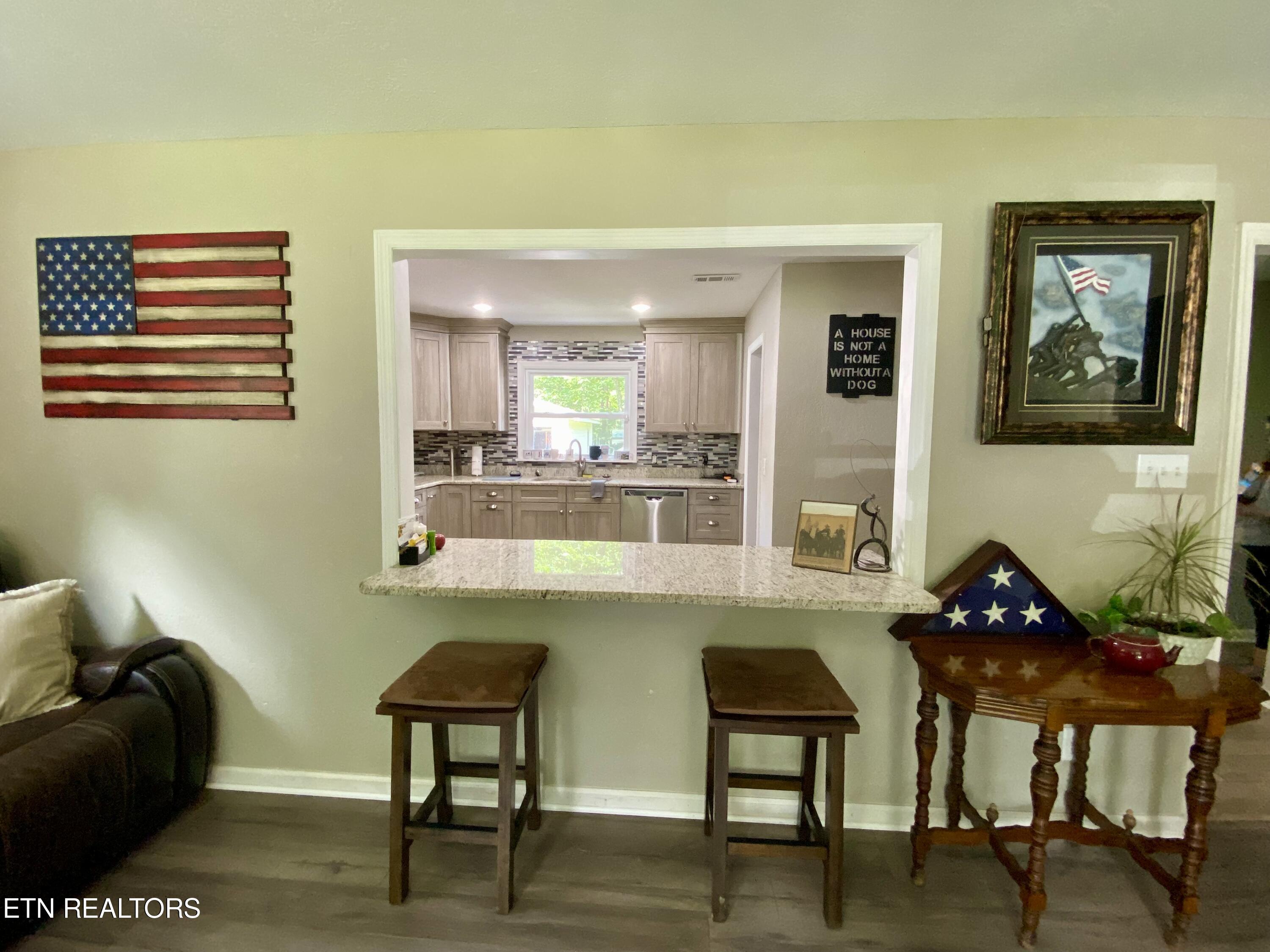 207 Blackburn Lane Lenoir City TN 37771