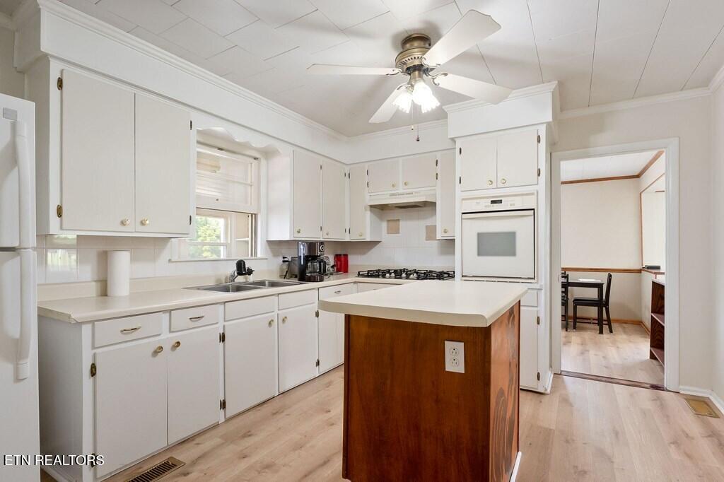 1462 Franks Ferry Road Sparta TN 38583