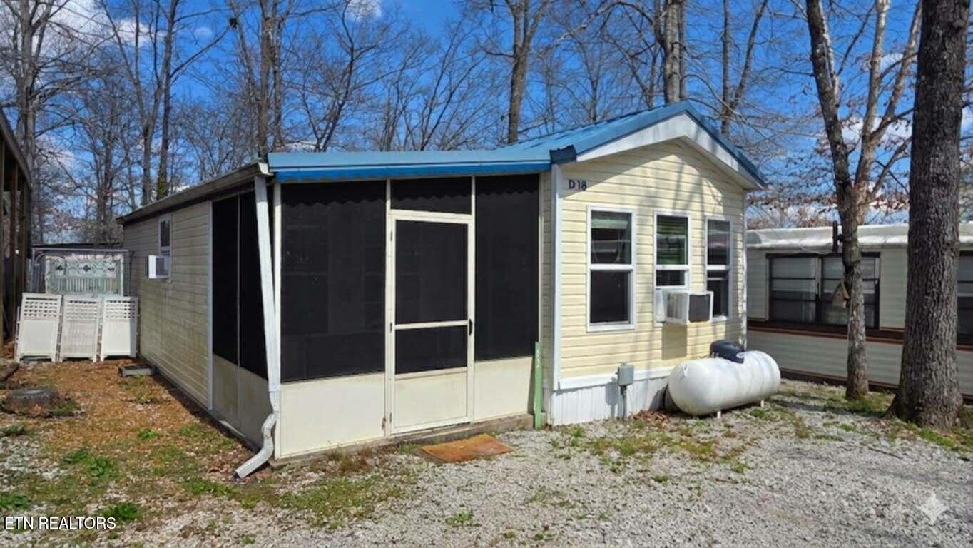 63 Apache Trail Crossville TN 38572