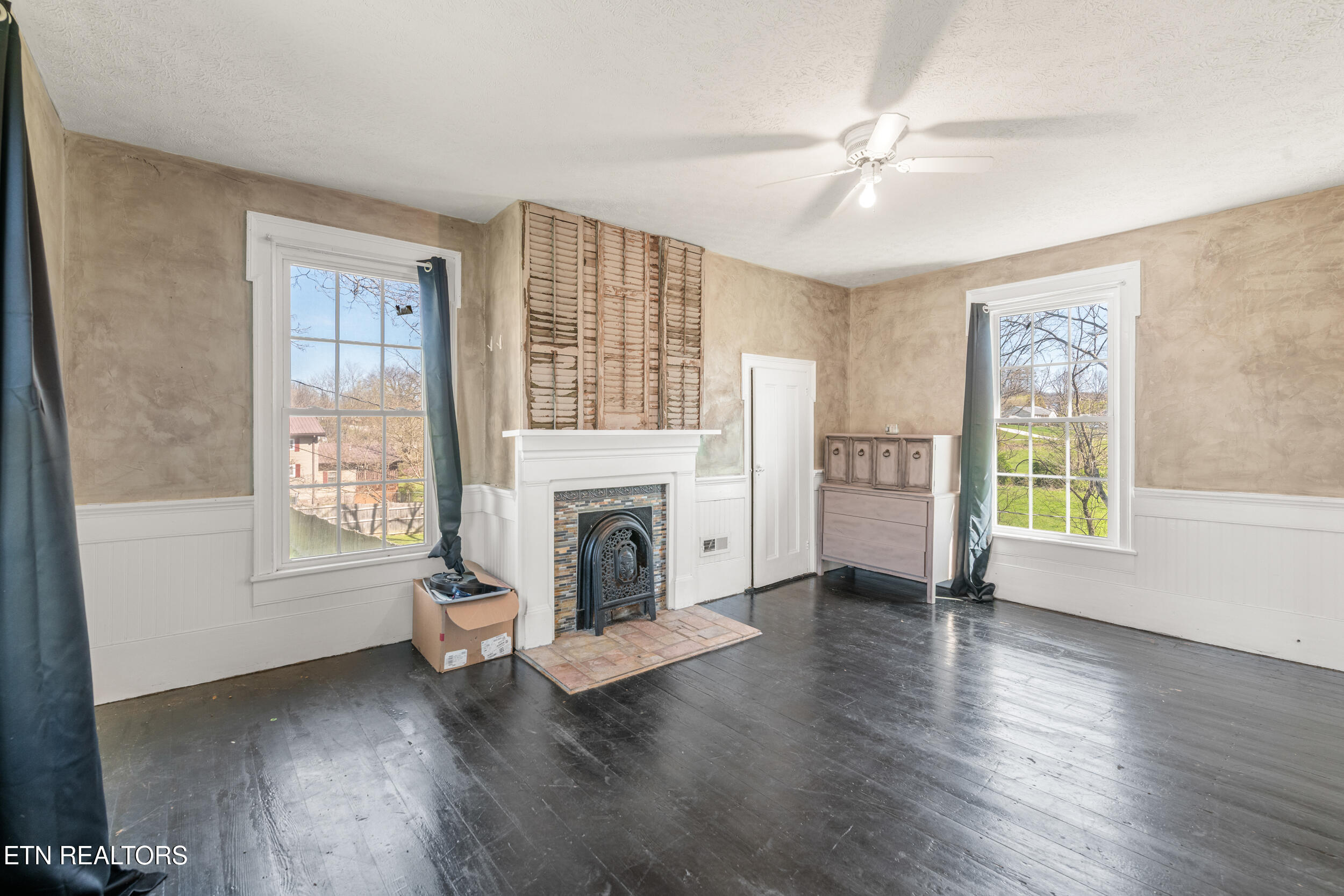 526 Old Middlesboro Highway Lafollette TN 37766