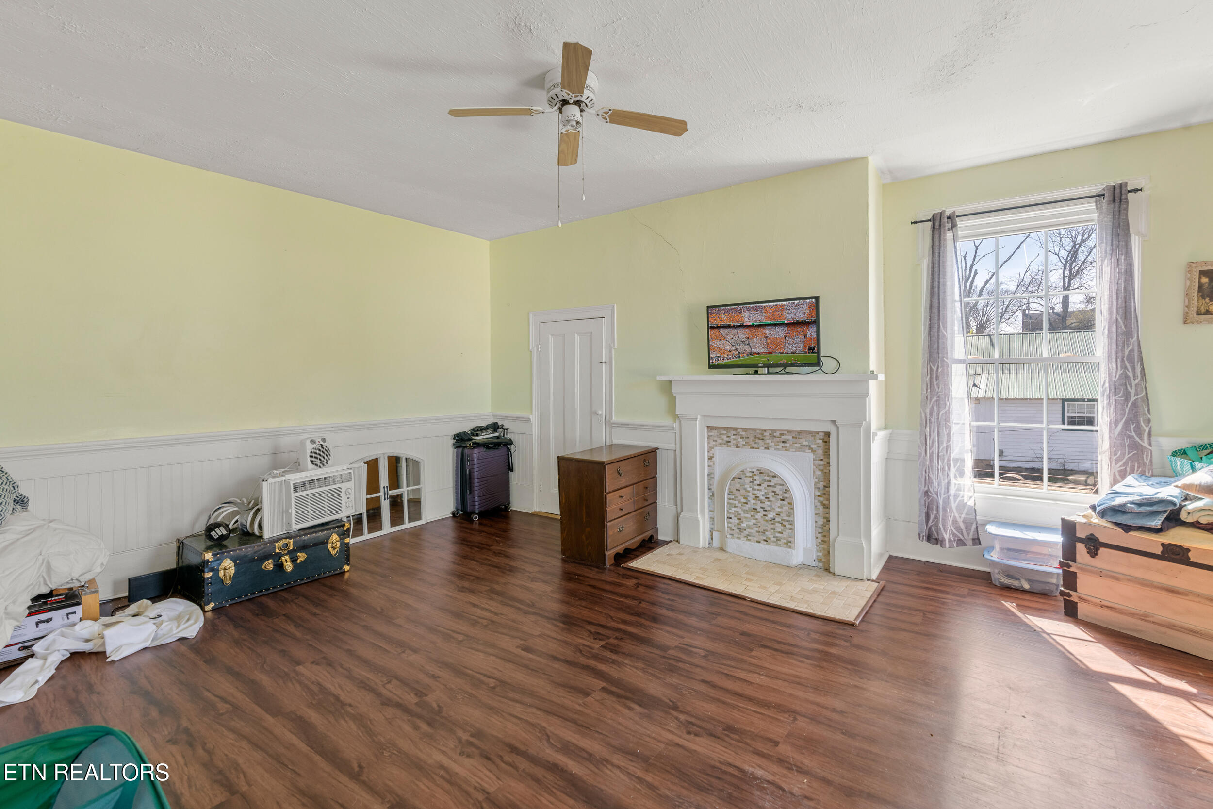 526 Old Middlesboro Highway Lafollette TN 37766