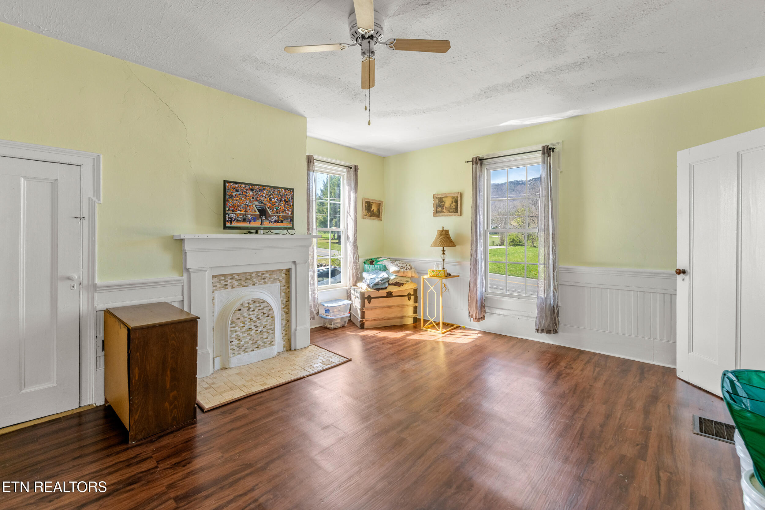 526 Old Middlesboro Highway Lafollette TN 37766