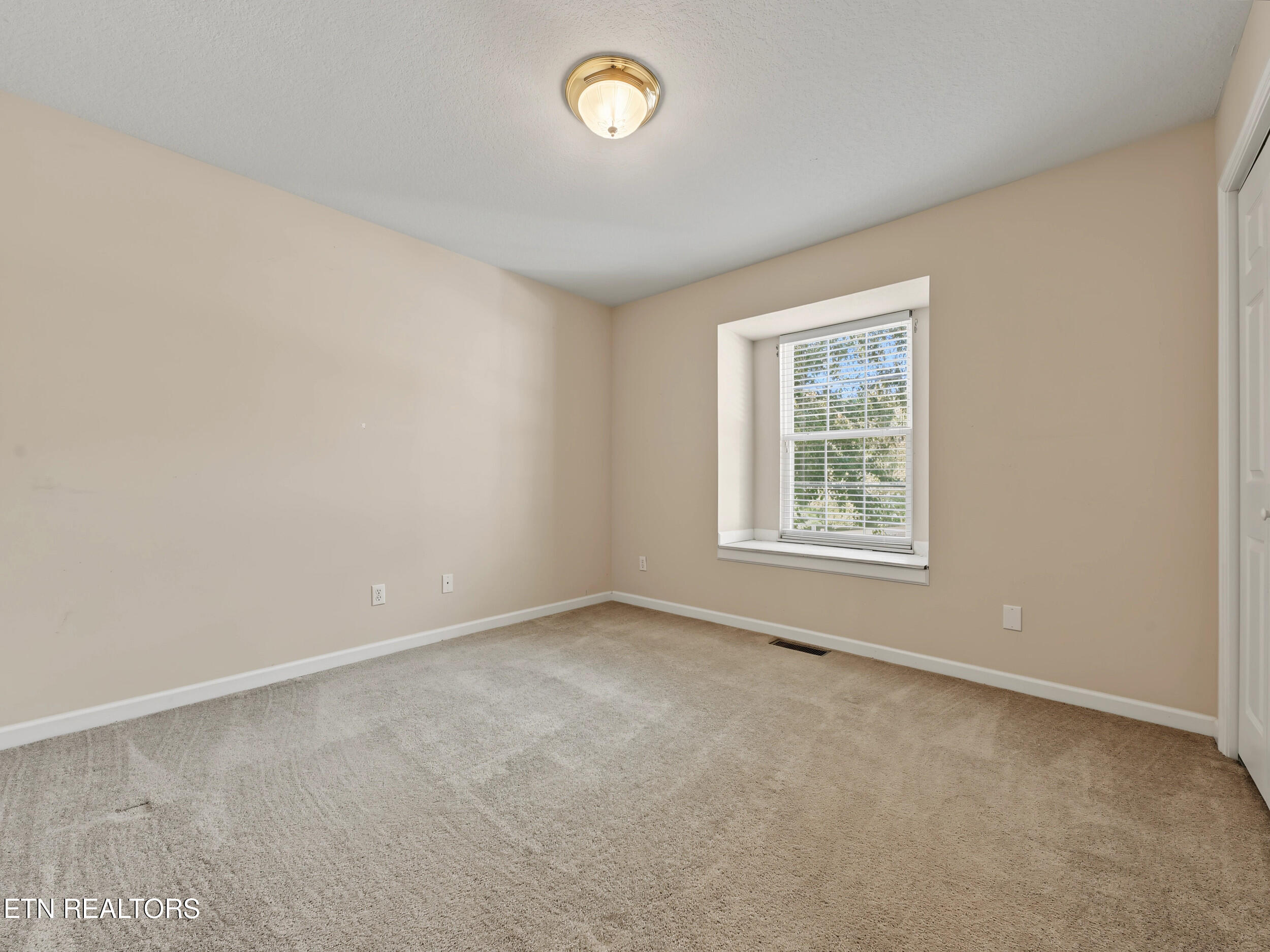 13006 Lady Slipper Lane Knoxville TN 37934