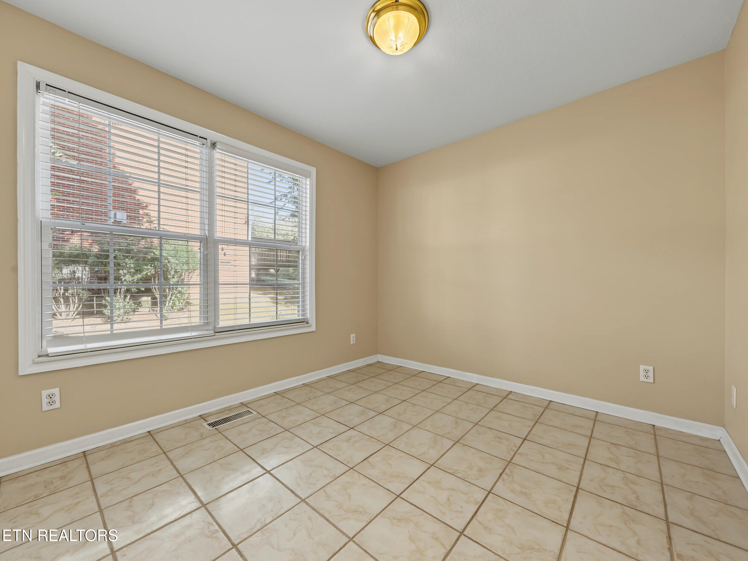 13006 Lady Slipper Lane Knoxville TN 37934