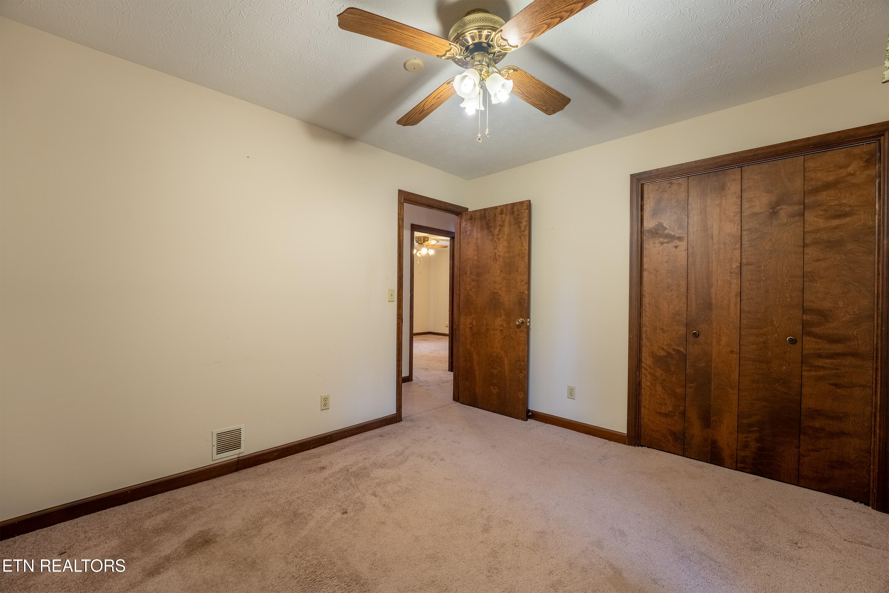 6708 N Ruggles Ferry Pike Knoxville TN 37924
