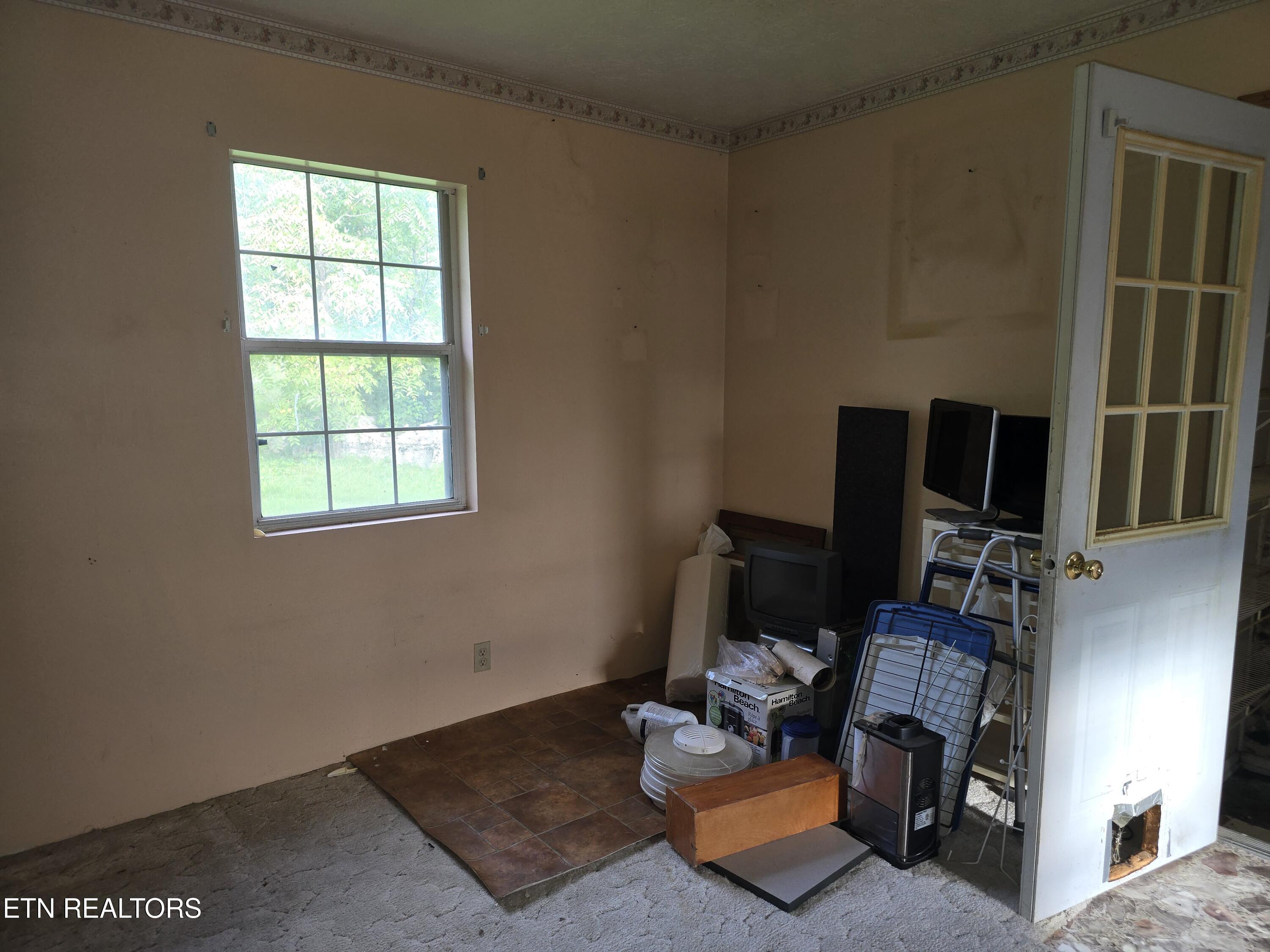 404 Cedar Fork Road Tazewell TN 37879