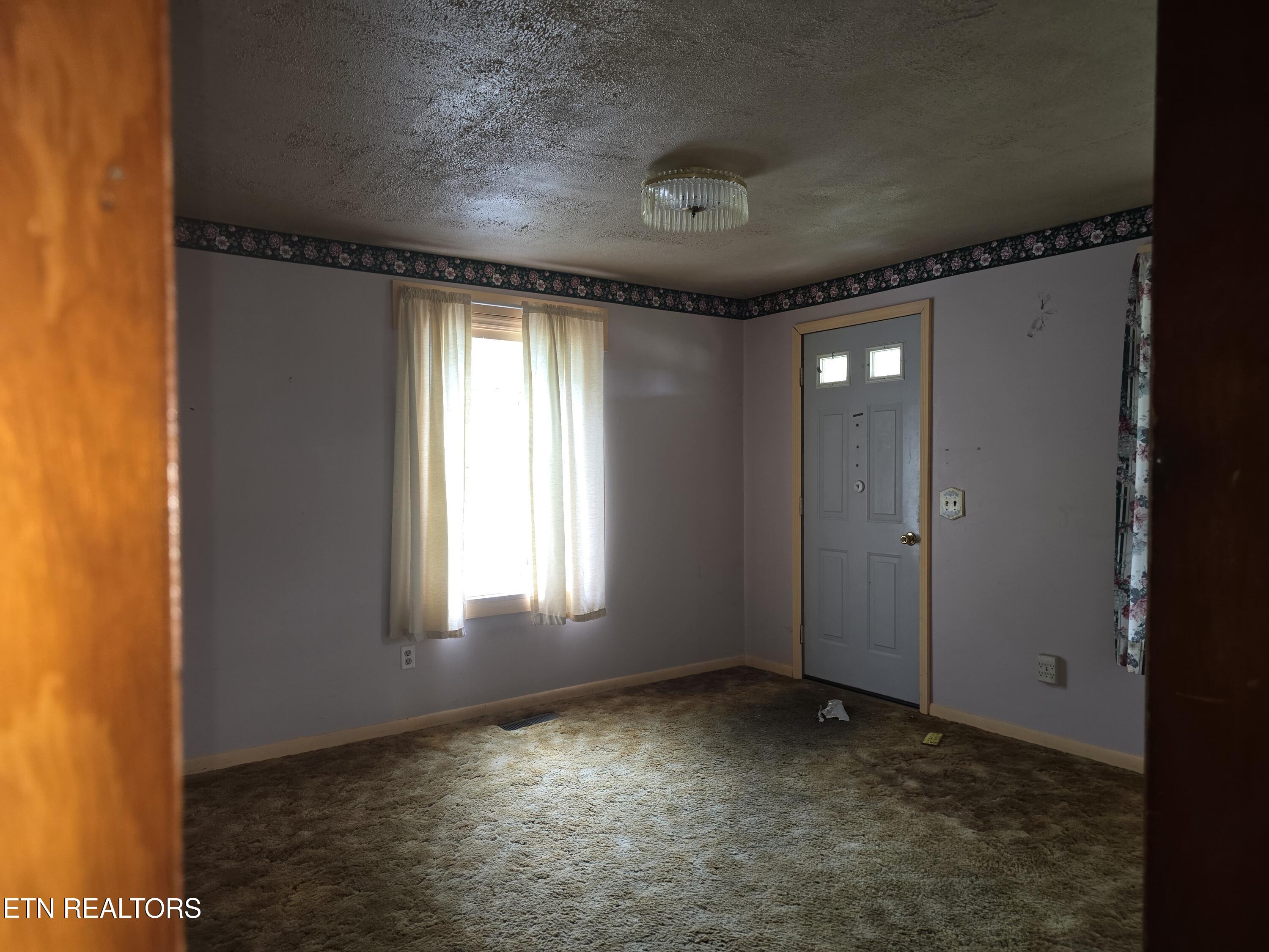 404 Cedar Fork Road Tazewell TN 37879