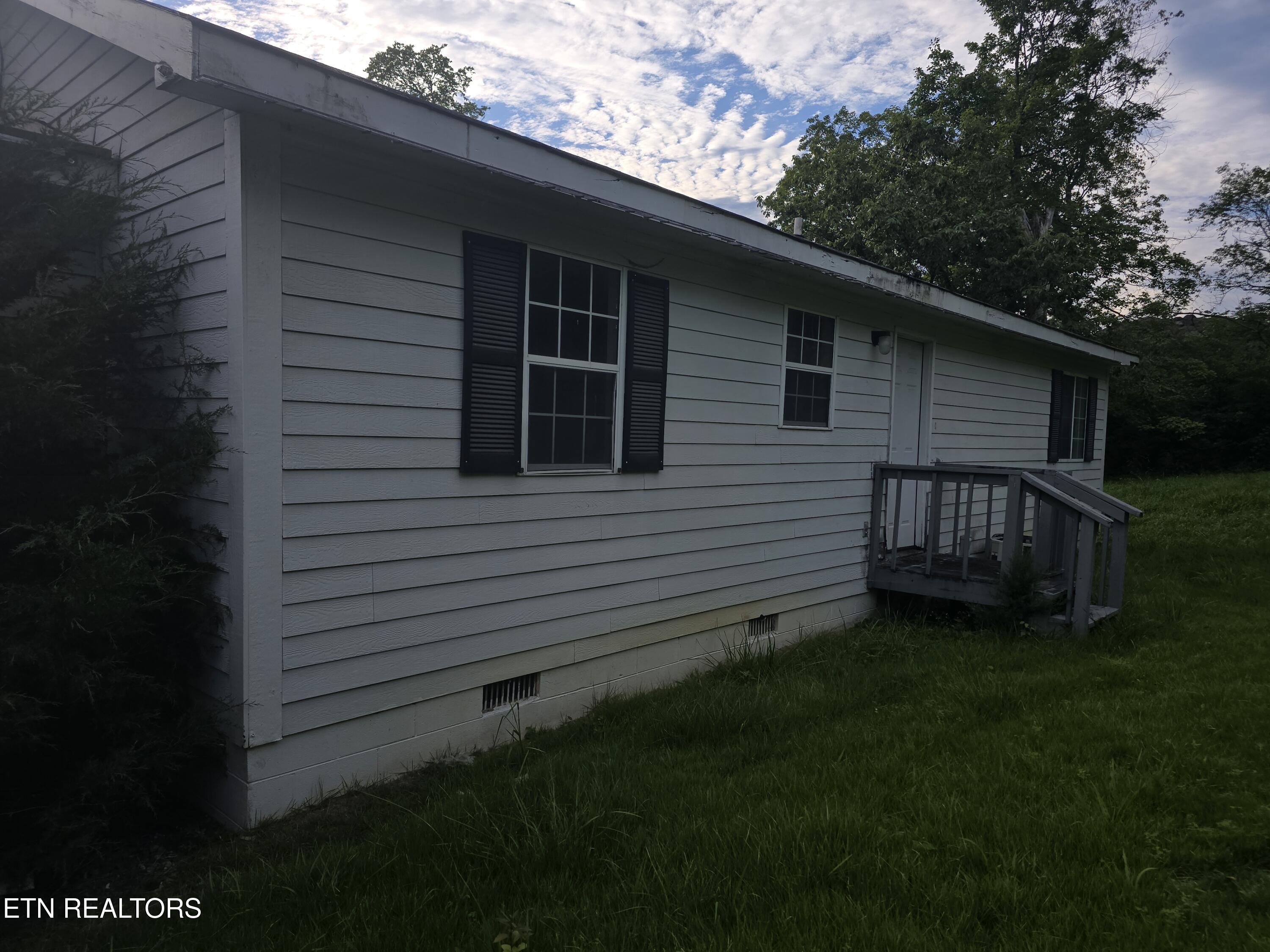 404 Cedar Fork Road Tazewell TN 37879