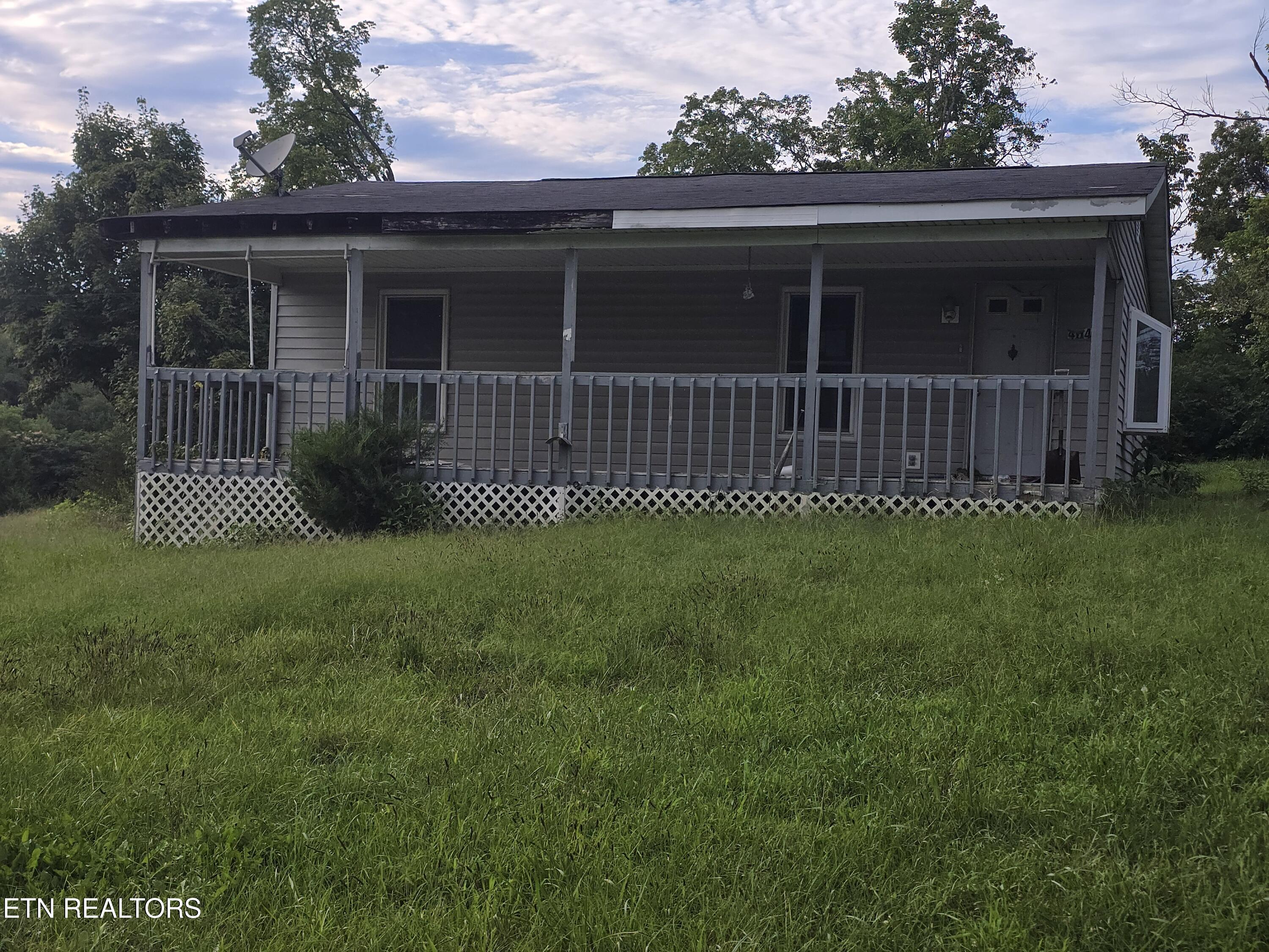 404 Cedar Fork Road Tazewell TN 37879