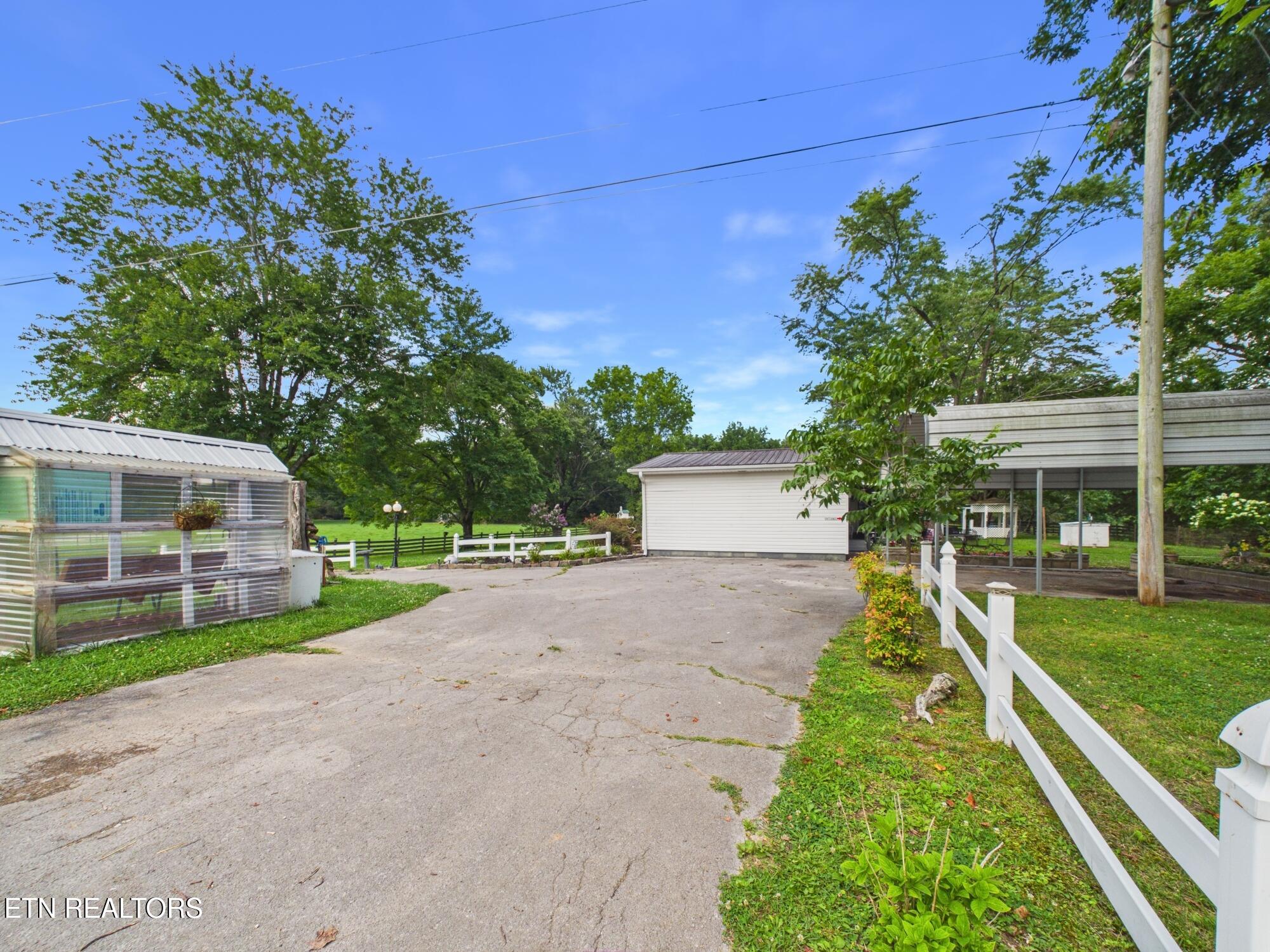 470 Swan Pond Circle Road Harriman TN 37748