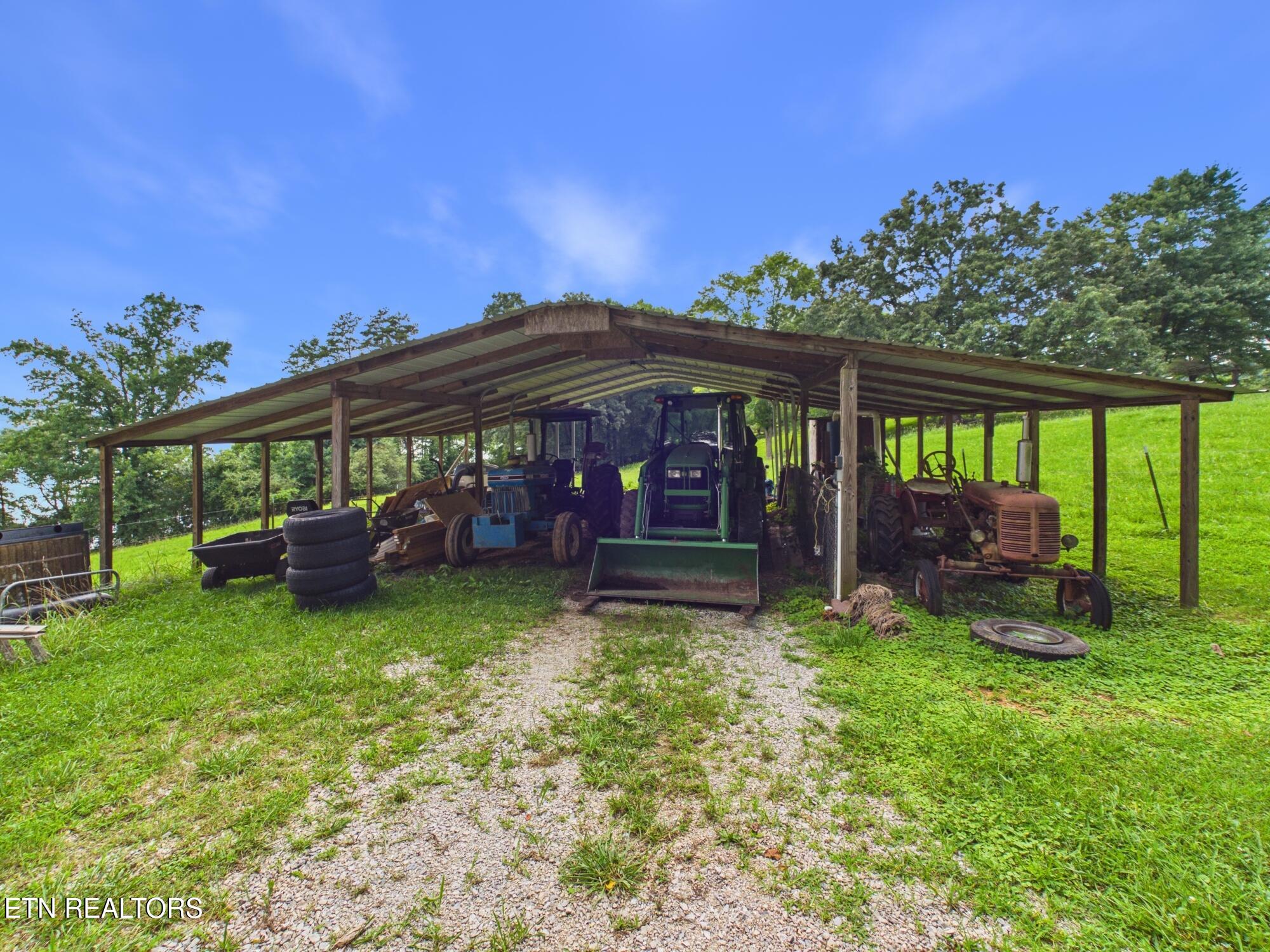 470 Swan Pond Circle Road Harriman TN 37748