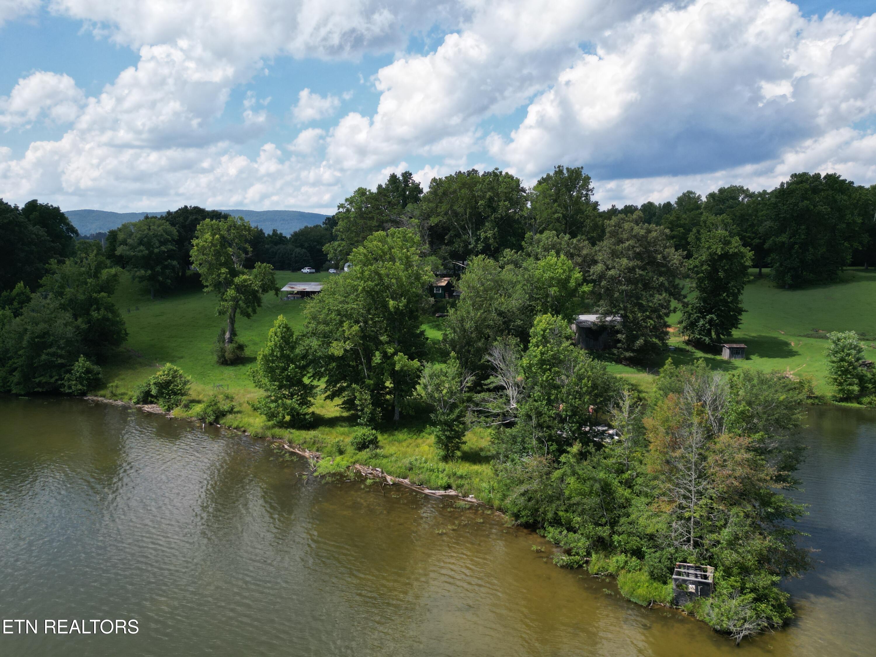 470 Swan Pond Circle Road Harriman TN 37748