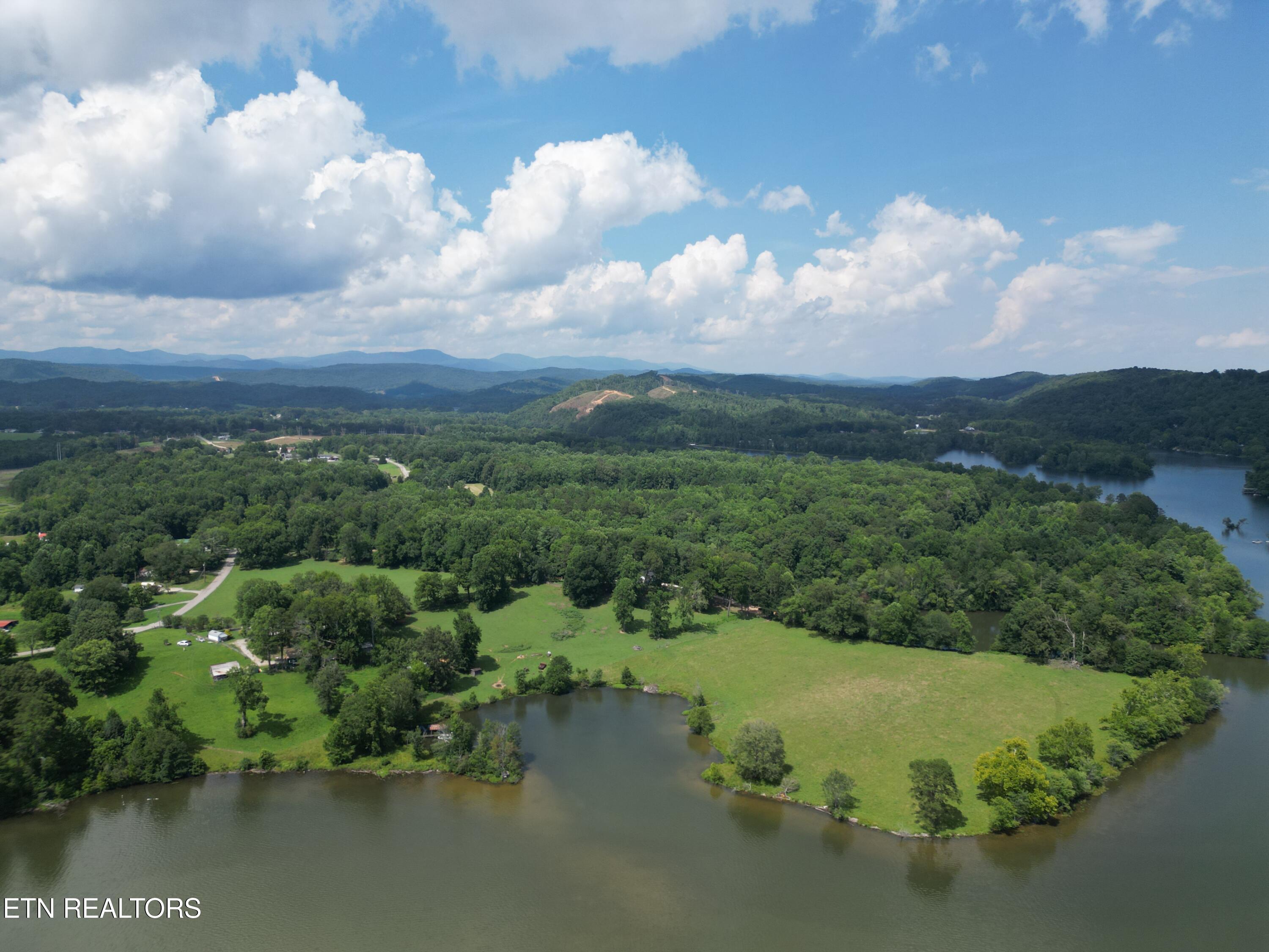 470 Swan Pond Circle Road Harriman TN 37748