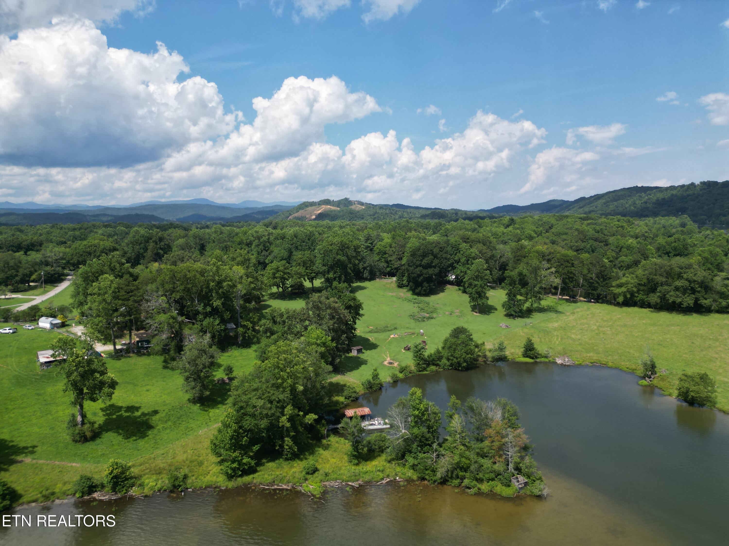 470 Swan Pond Circle Road Harriman TN 37748