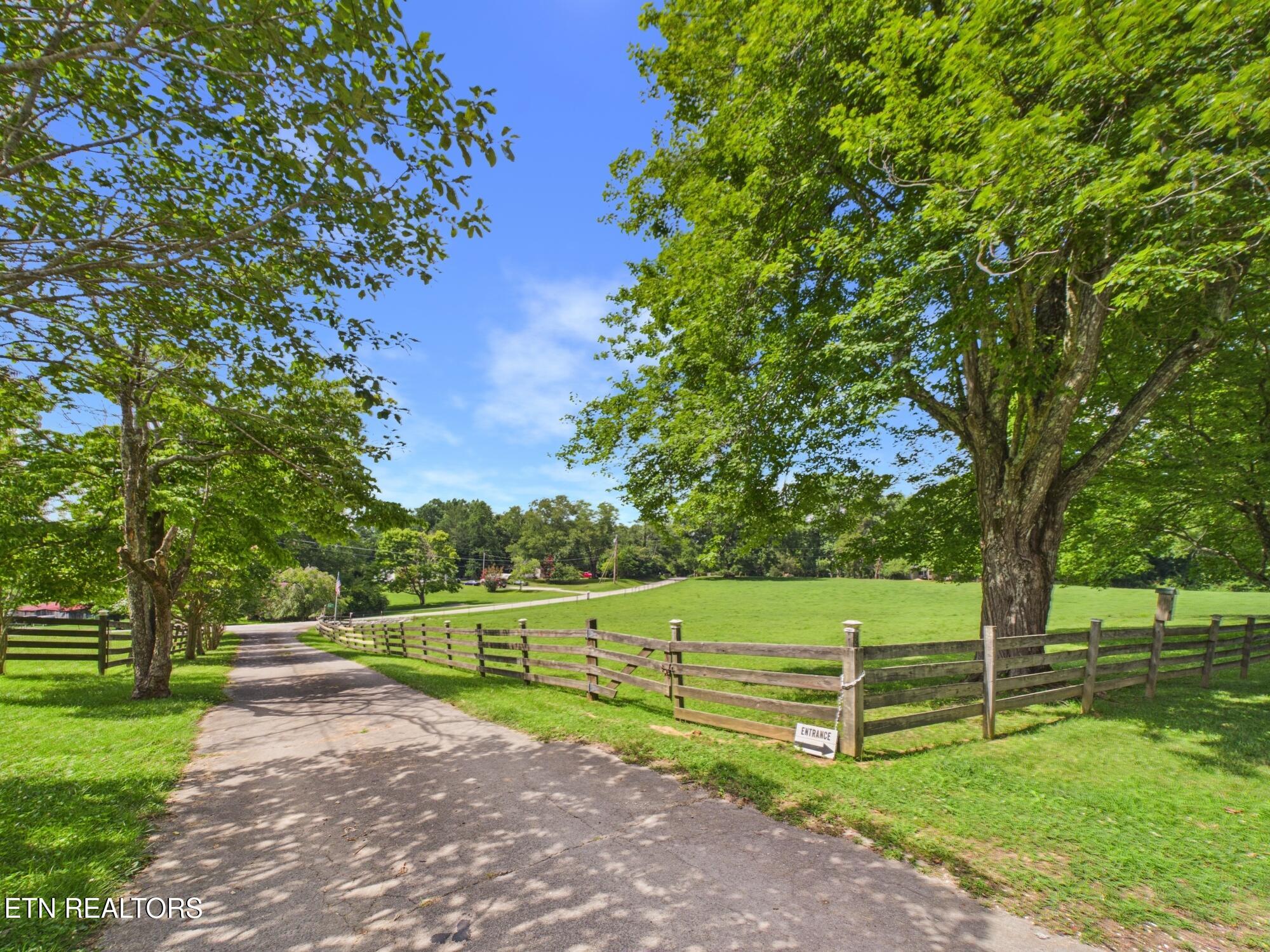 470 Swan Pond Circle Road Harriman TN 37748