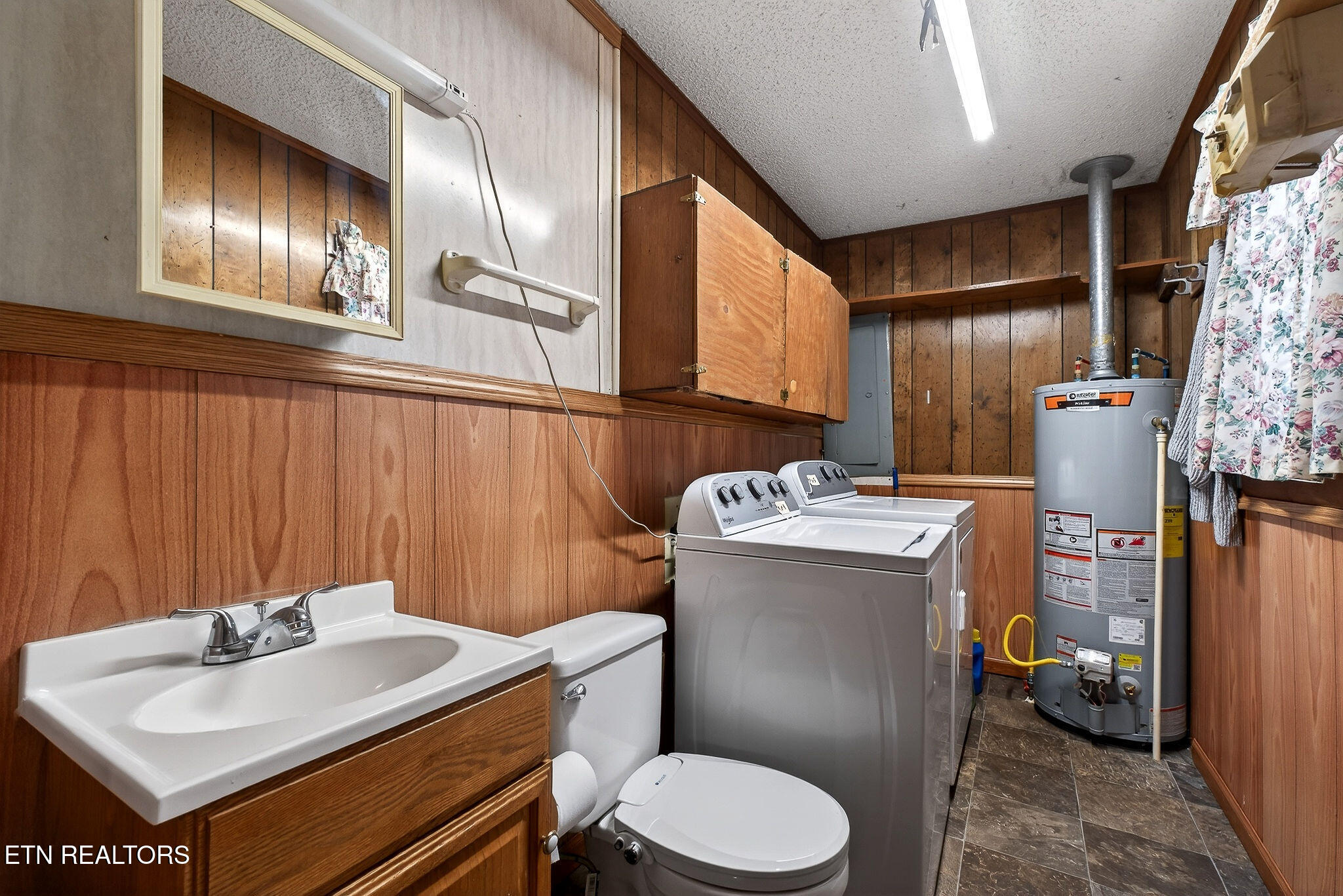 209 Pine Grove Road Smithville TN 37166