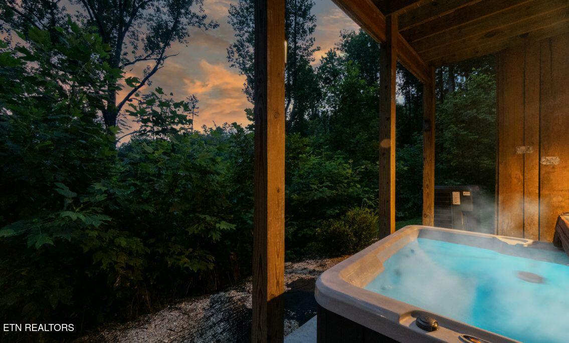 636 Jess Field Road Gatlinburg TN 37738