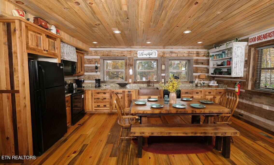 636 Jess Field Road Gatlinburg TN 37738