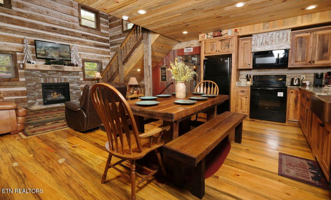 636 Jess Field Road Gatlinburg TN 37738