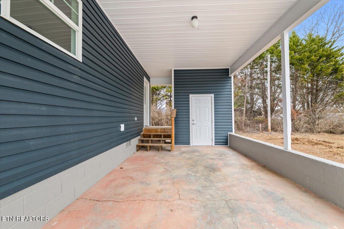 107 Azalea Lane Jacksboro TN 37757