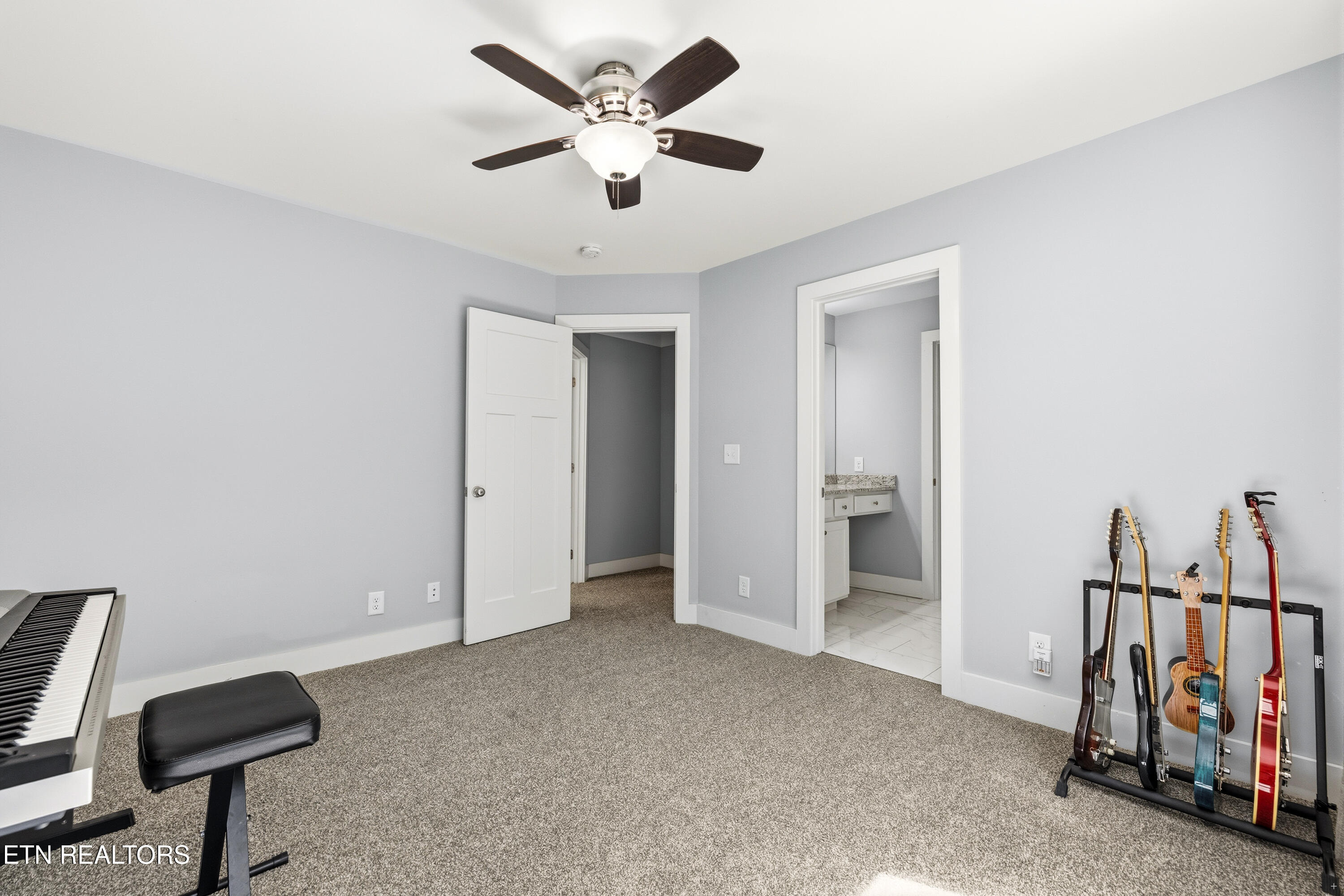 5513 Pinellas Drive Knoxville TN 37919