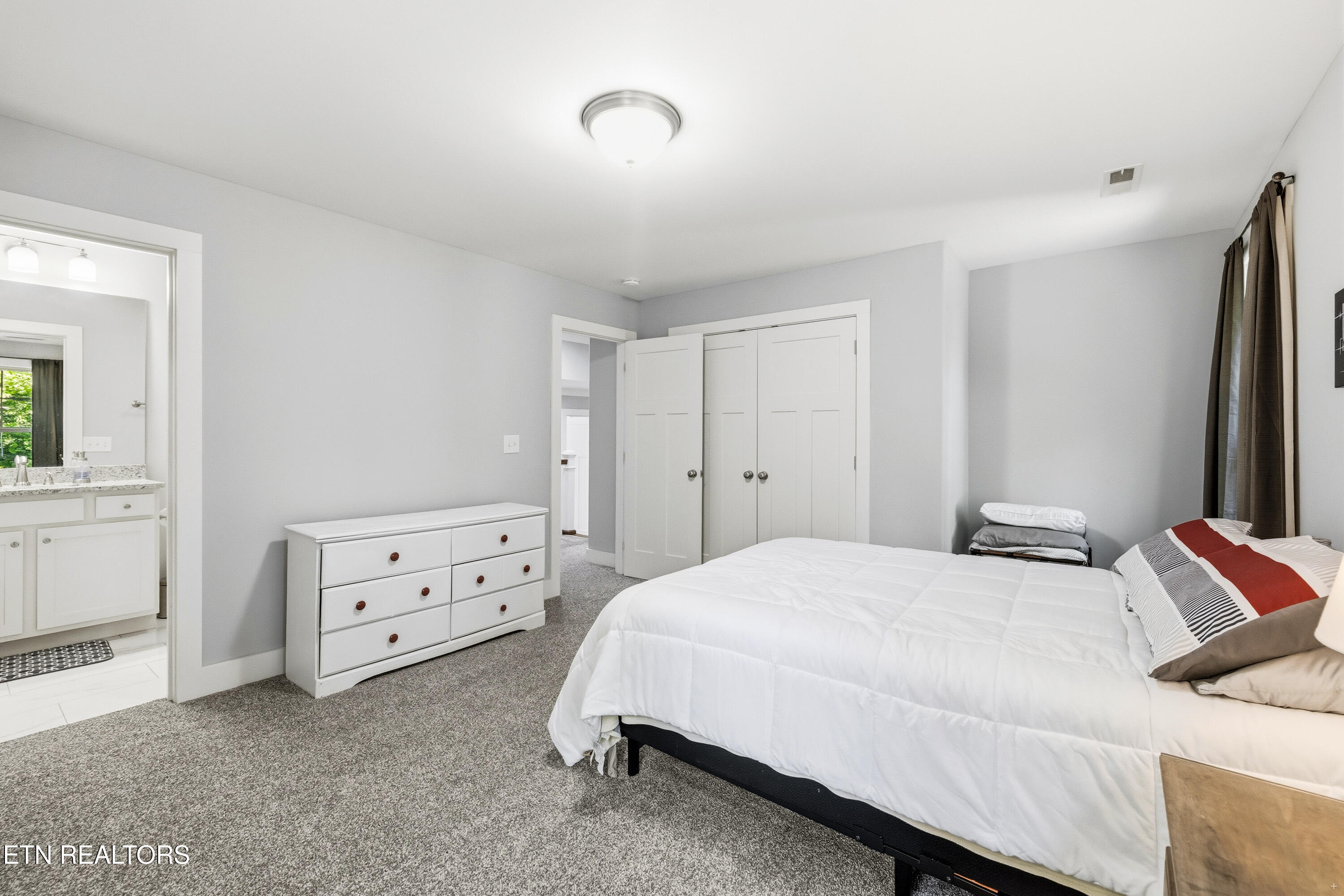 5513 Pinellas Drive Knoxville TN 37919
