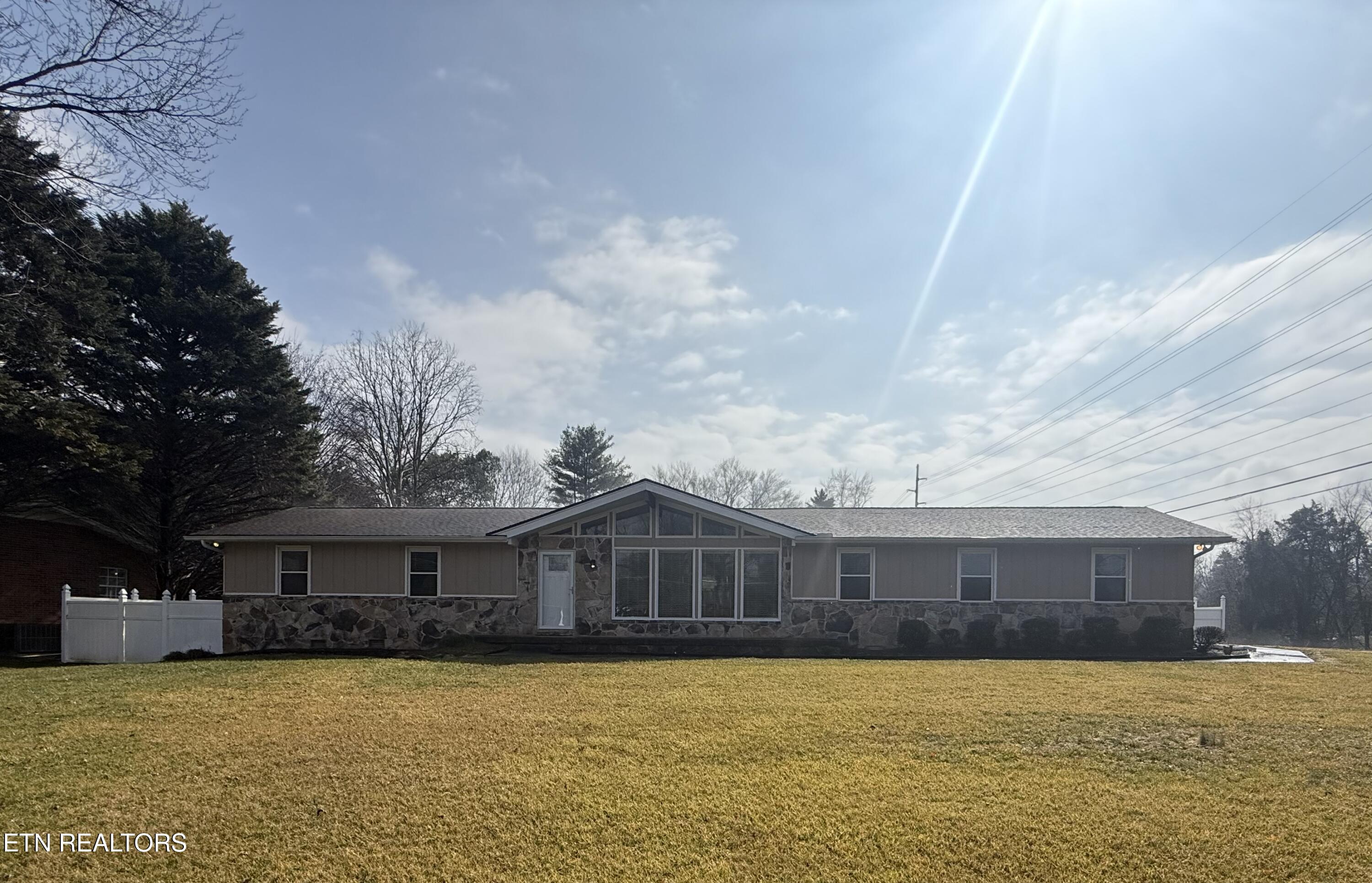 1001 Farrington Drive Knoxville TN 37923