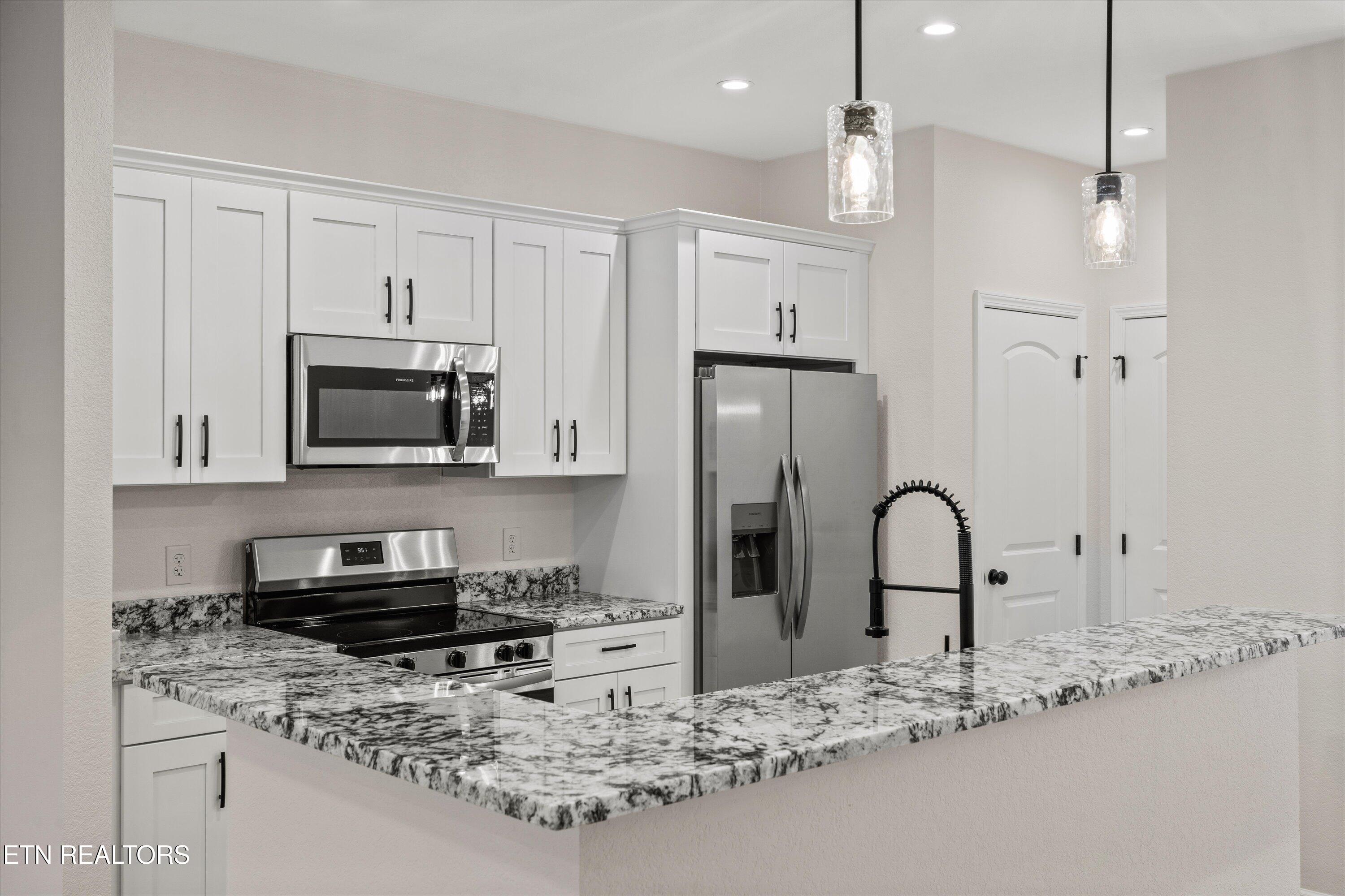 2403 Scenic Mountain Drive Sevierville TN 37876