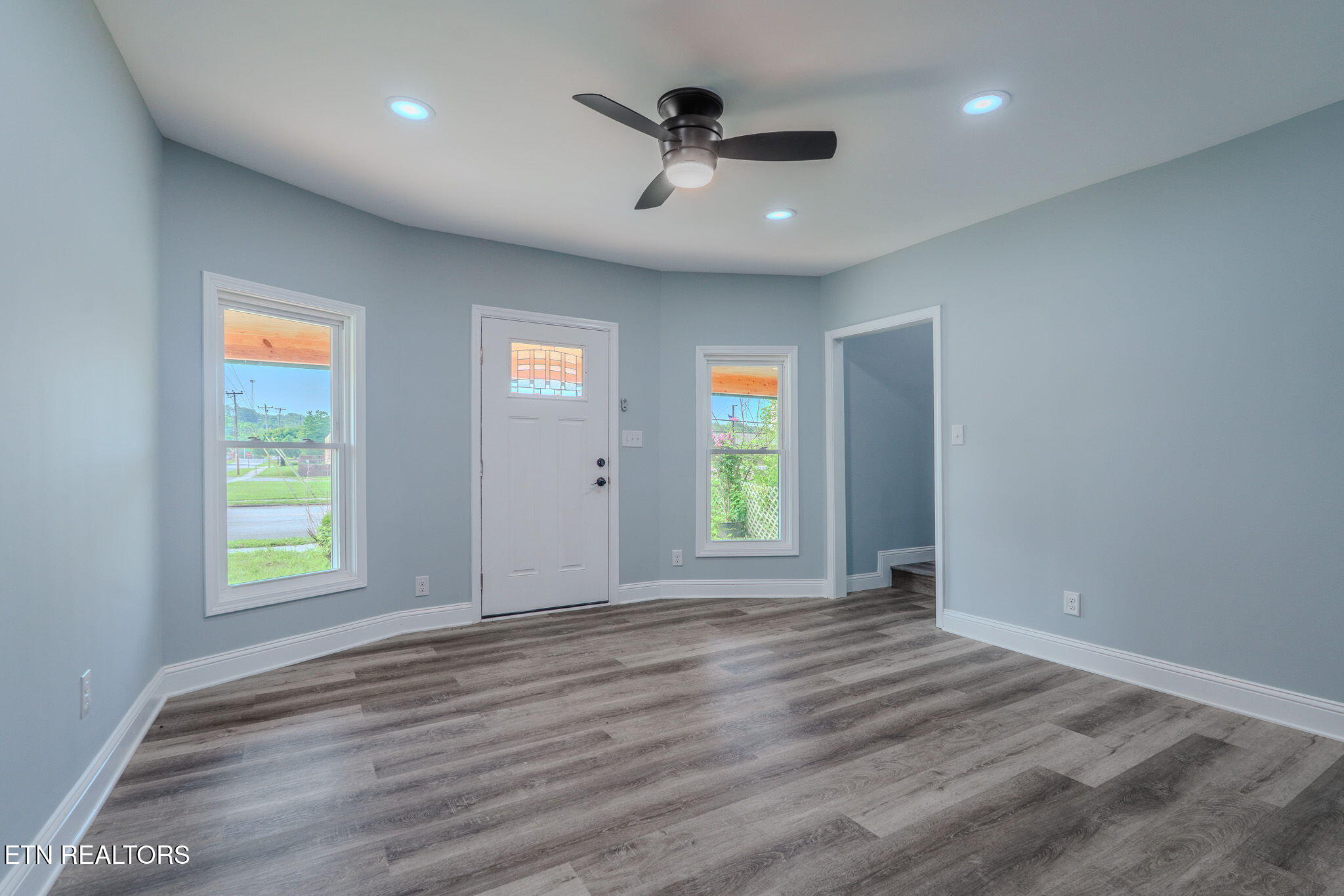 125 N Chamberlain Avenue Rockwood TN 37854