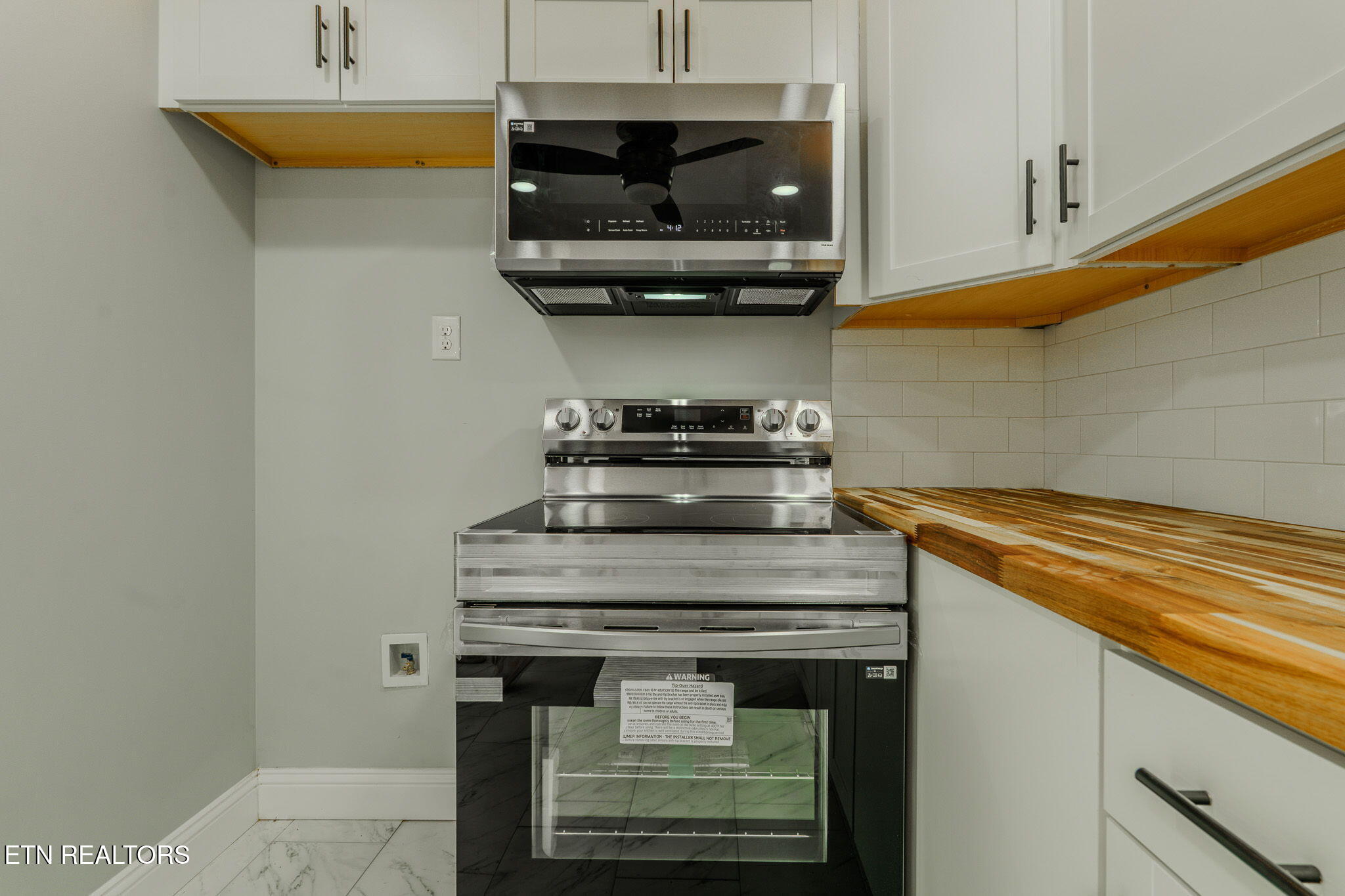 125 N Chamberlain Avenue Rockwood TN 37854