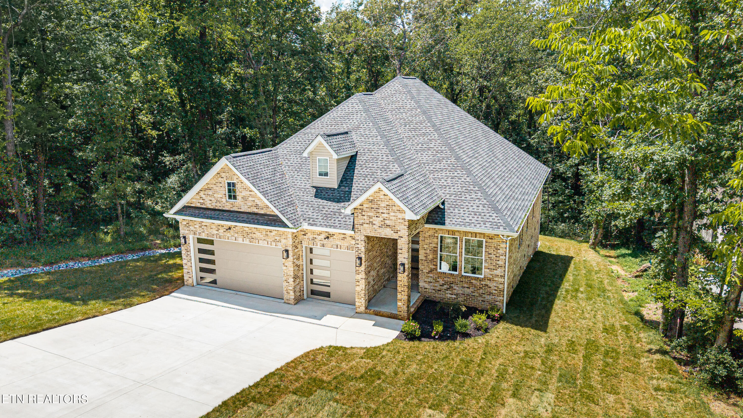 222 Oostanali Way Loudon TN 37774